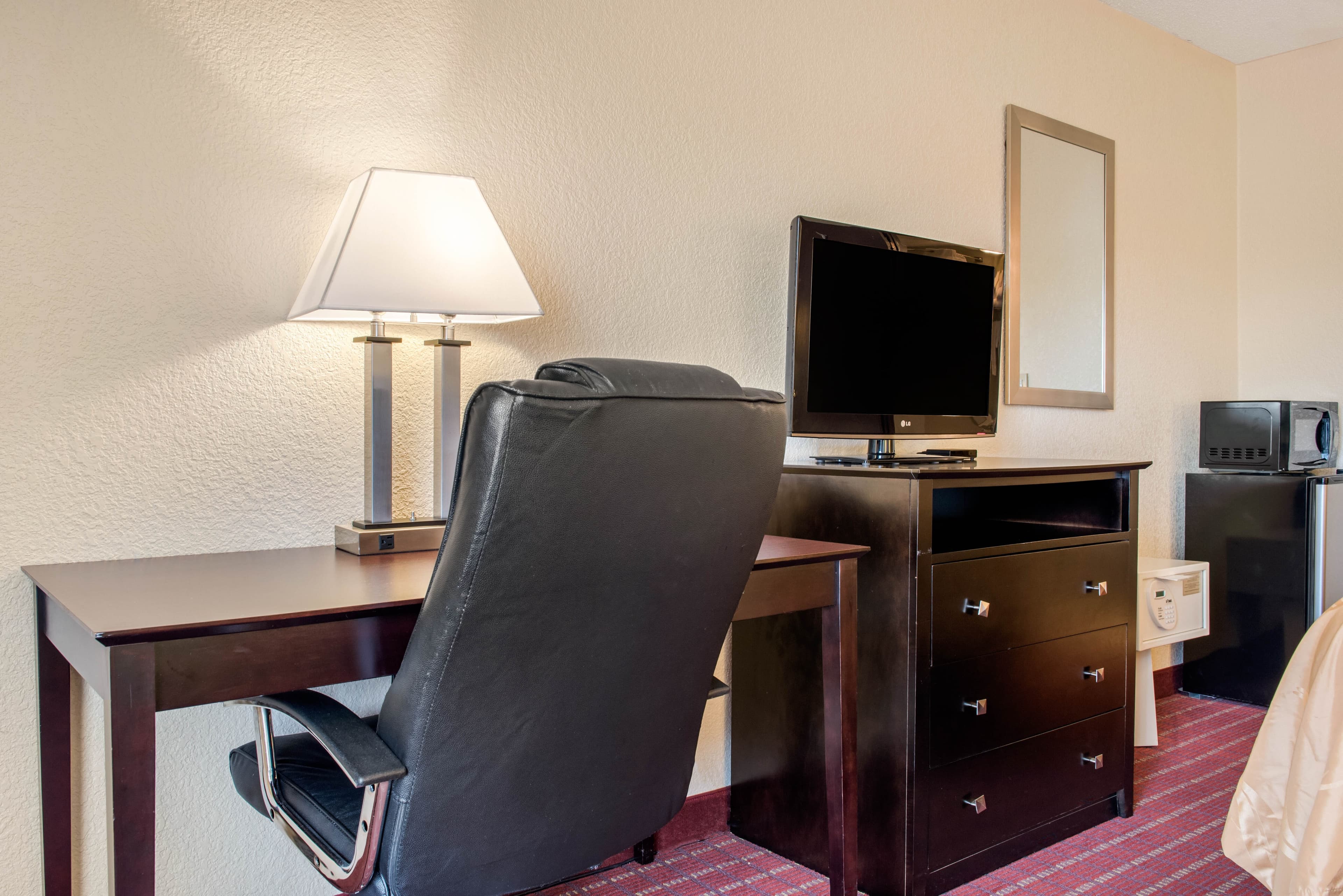 Quality Inn Huntingburg - Jasper — 8