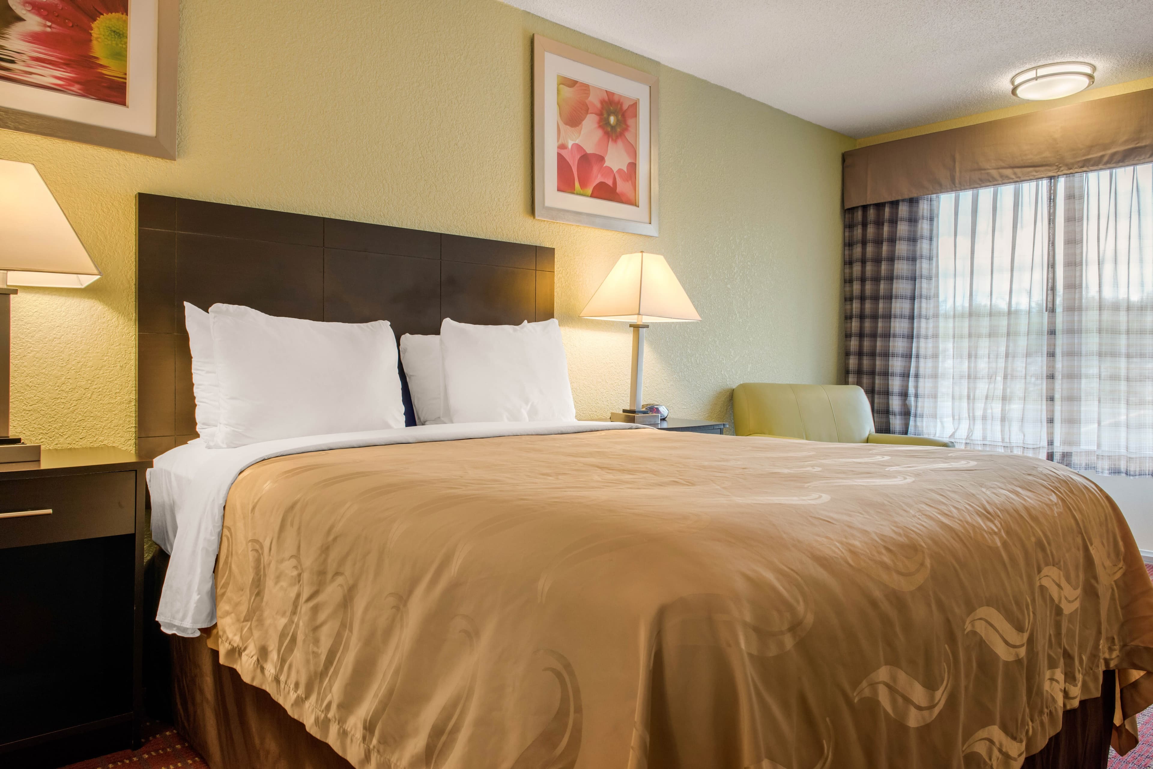 Quality Inn Huntingburg - Jasper — 9
