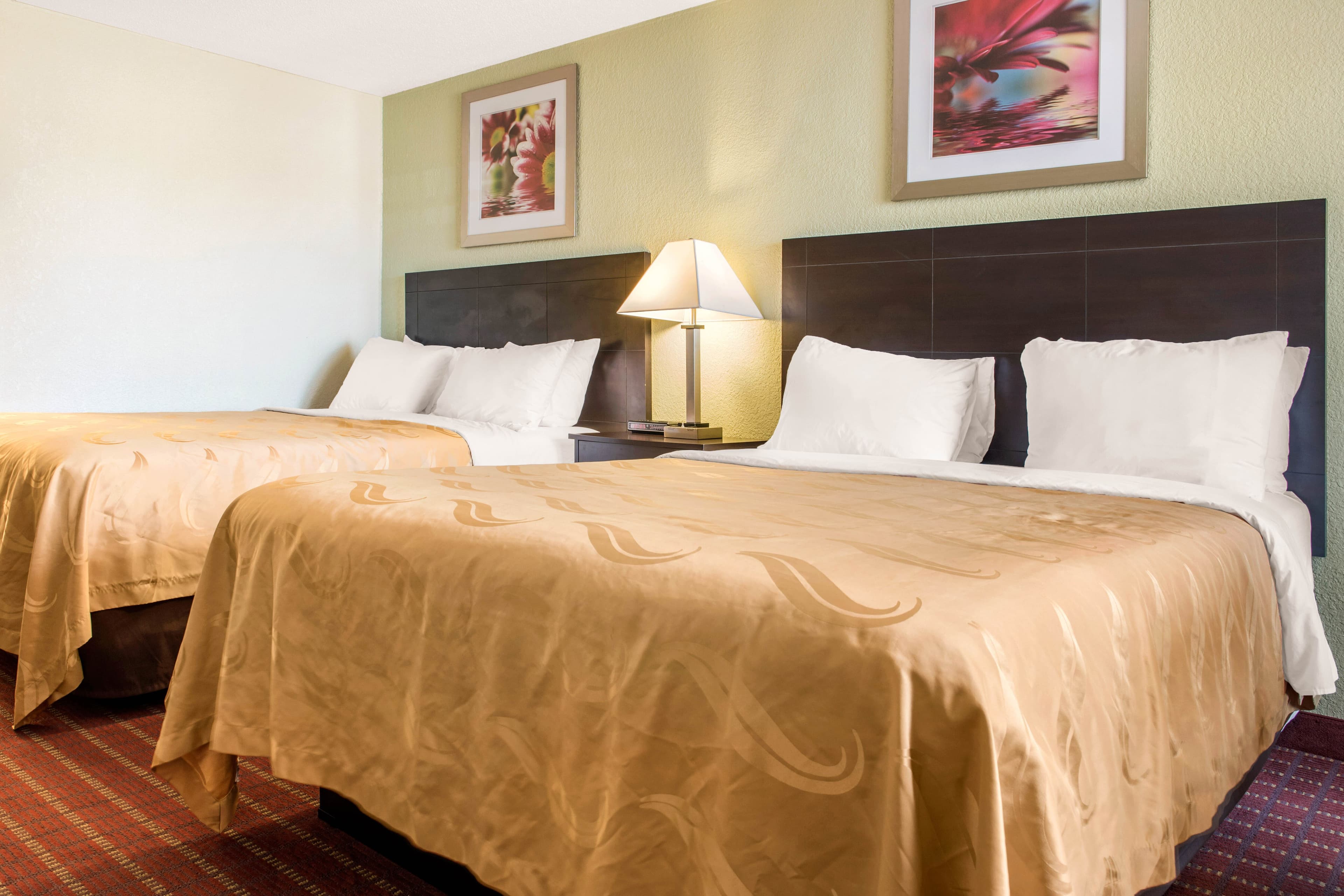 Quality Inn Huntingburg - Jasper — 17