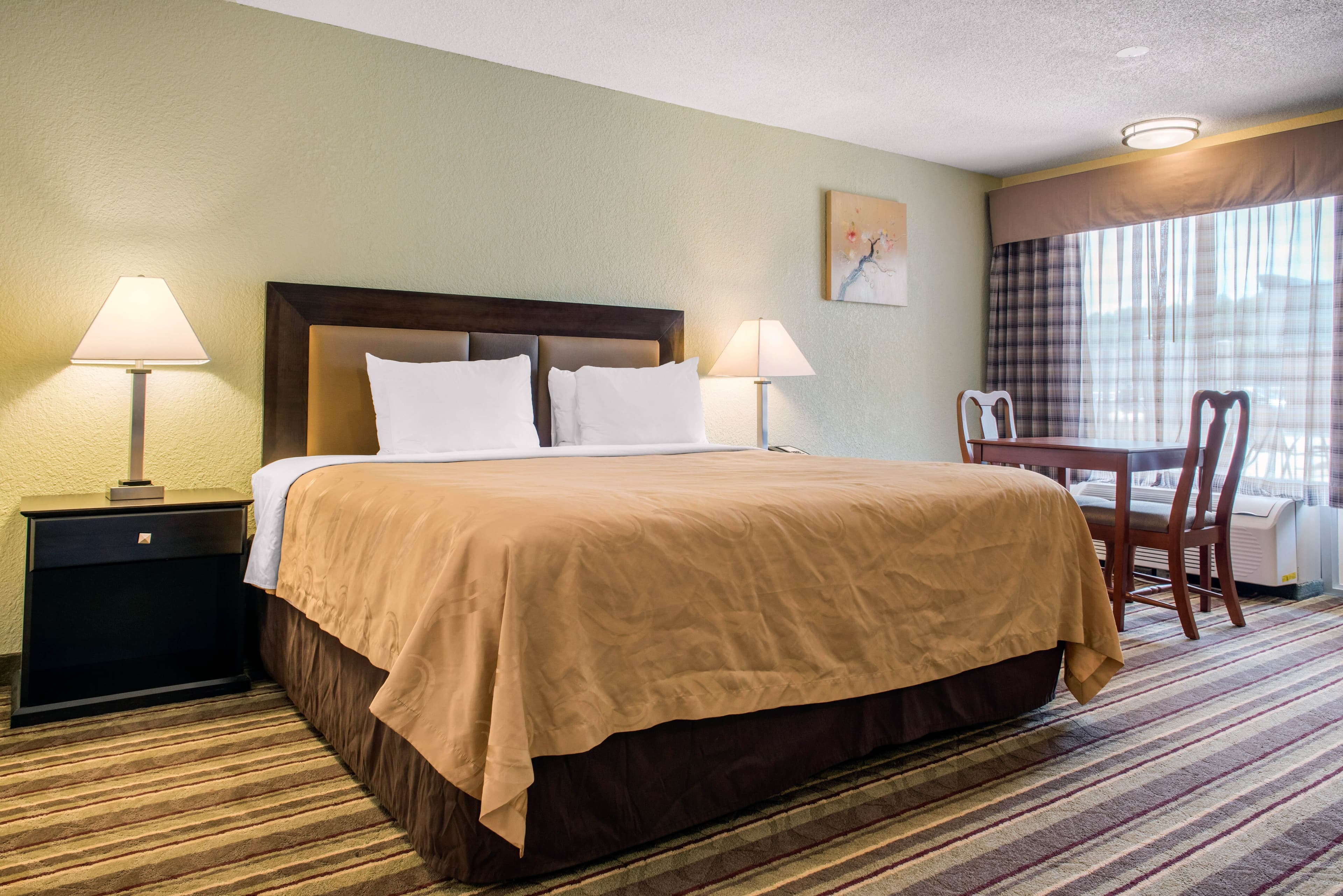 Quality Inn Huntingburg - Jasper — 14
