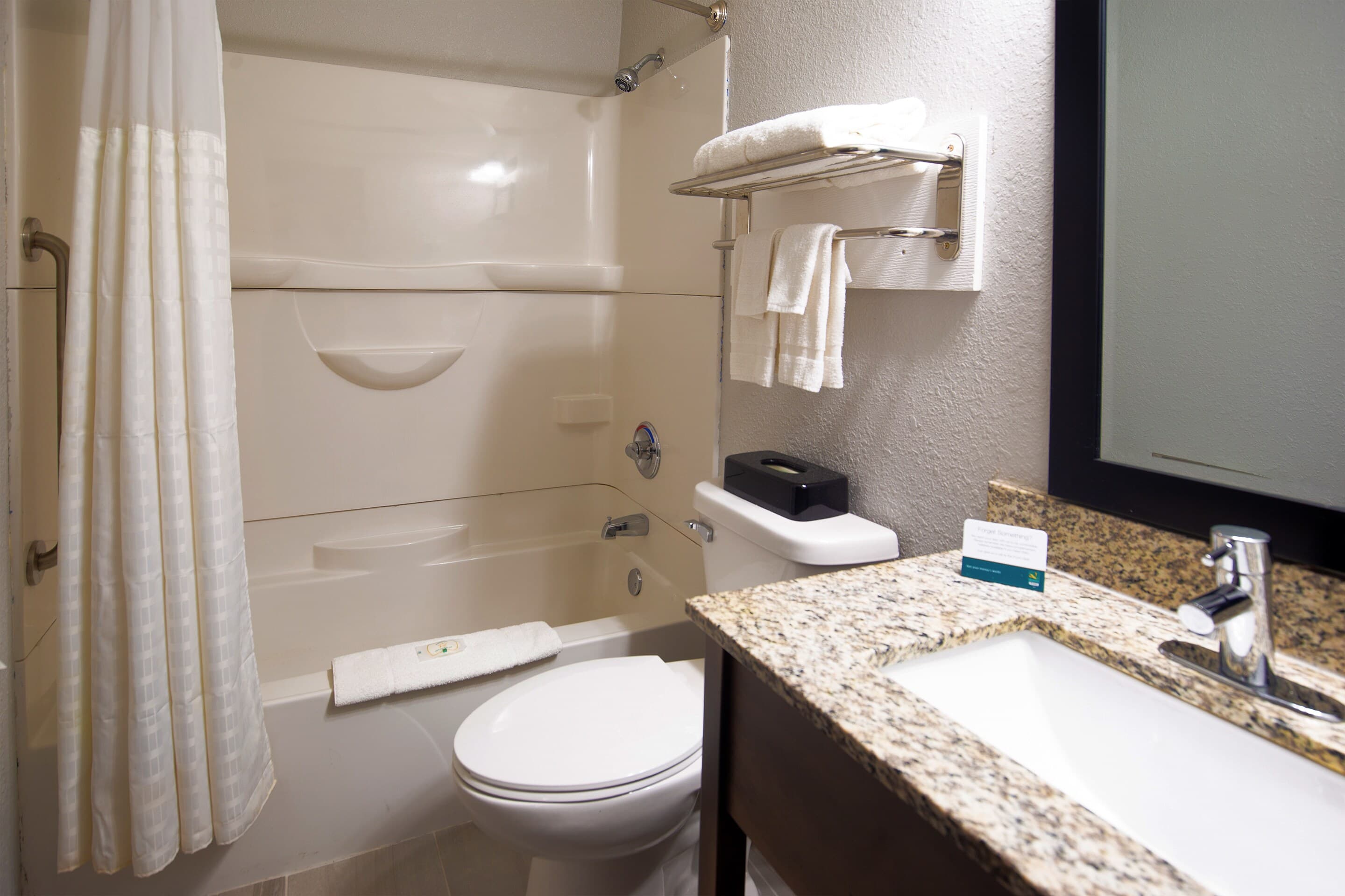 Quality Inn & Suites Hammond Near I-8090 — 30