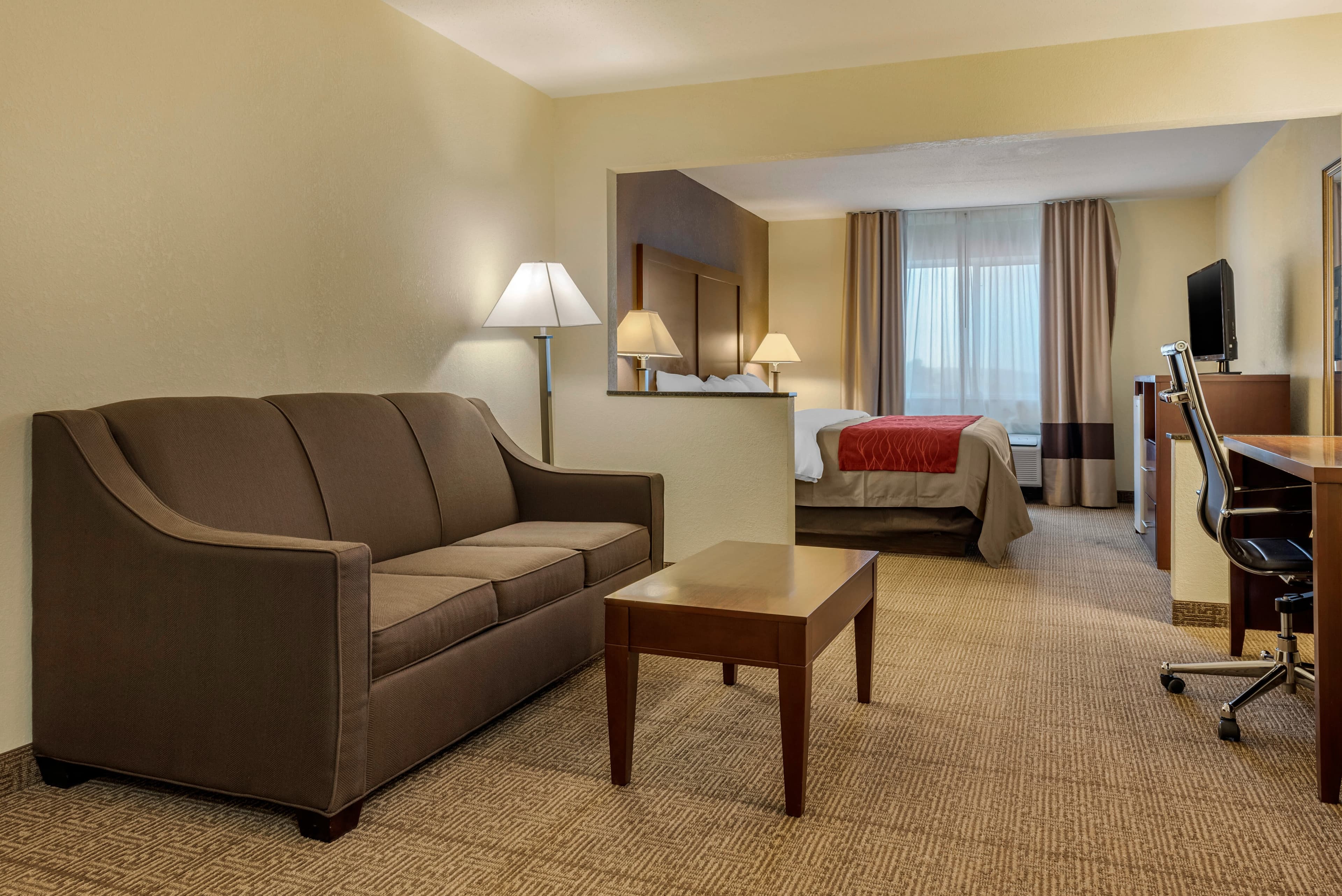Comfort Inn Warren I-69 — 26