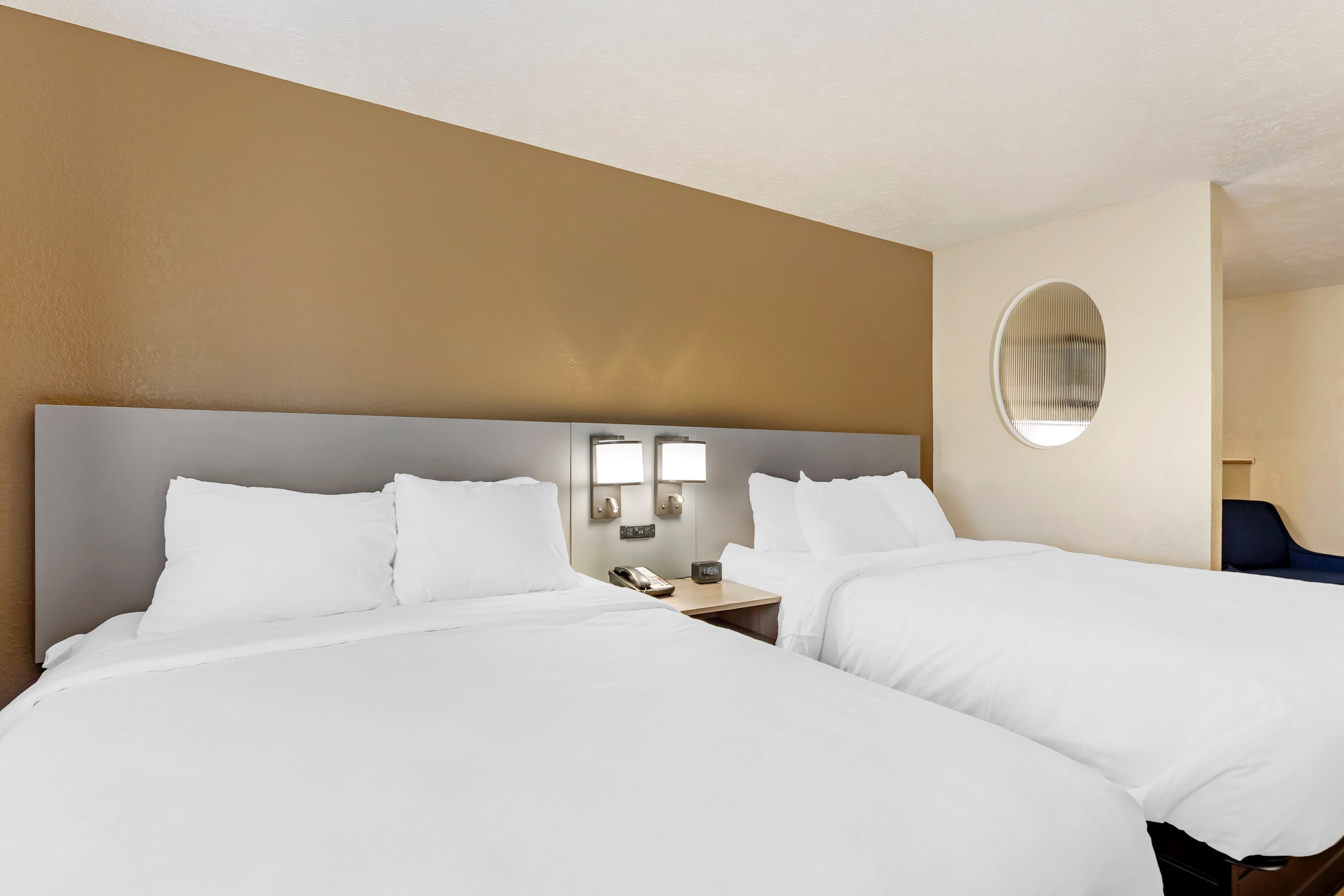 Comfort Suites Merrillville near US 30 — 27