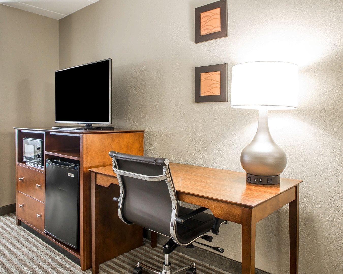 Comfort Inn Hammond I-94 — 8