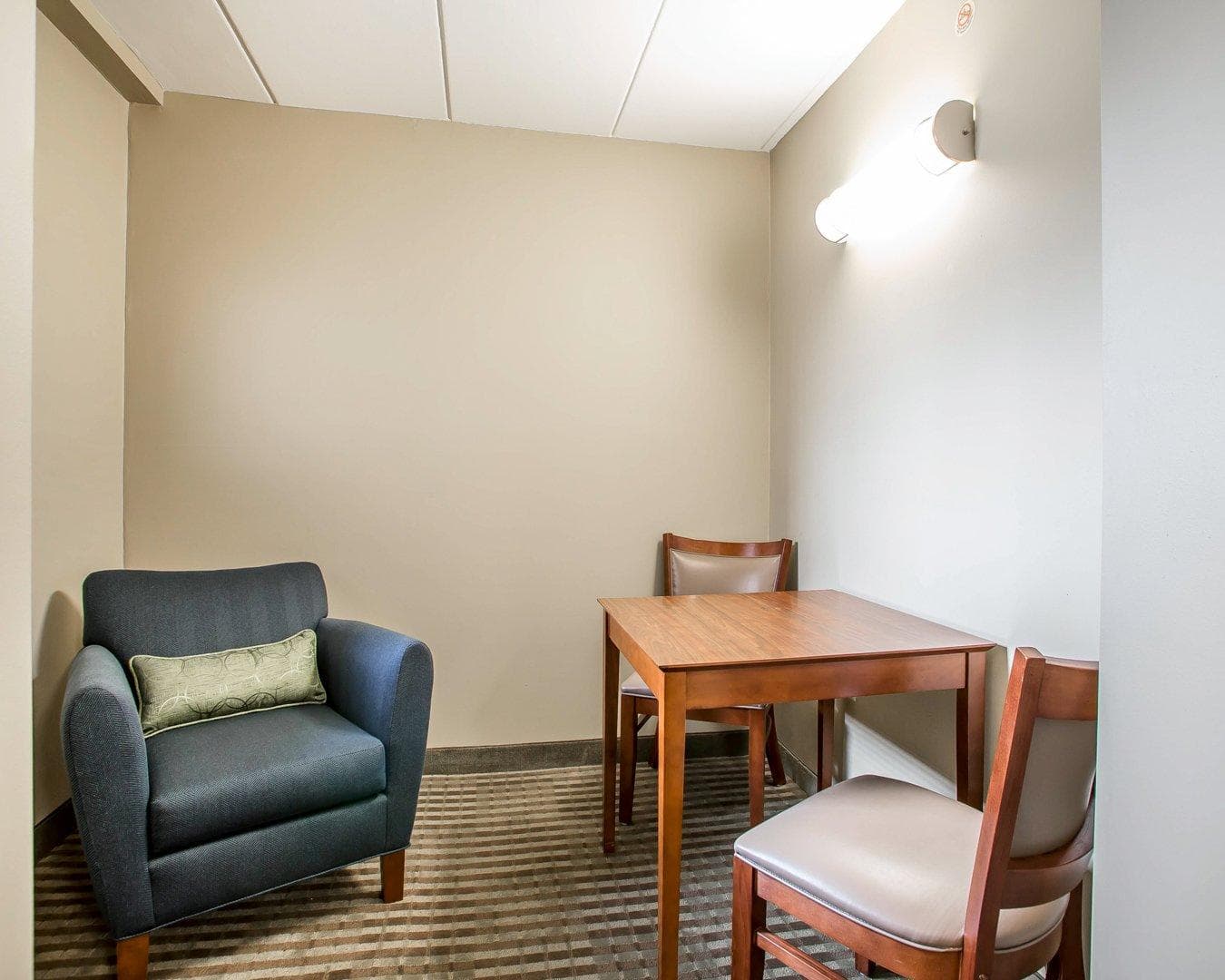 Comfort Inn Hammond I-94 — 34
