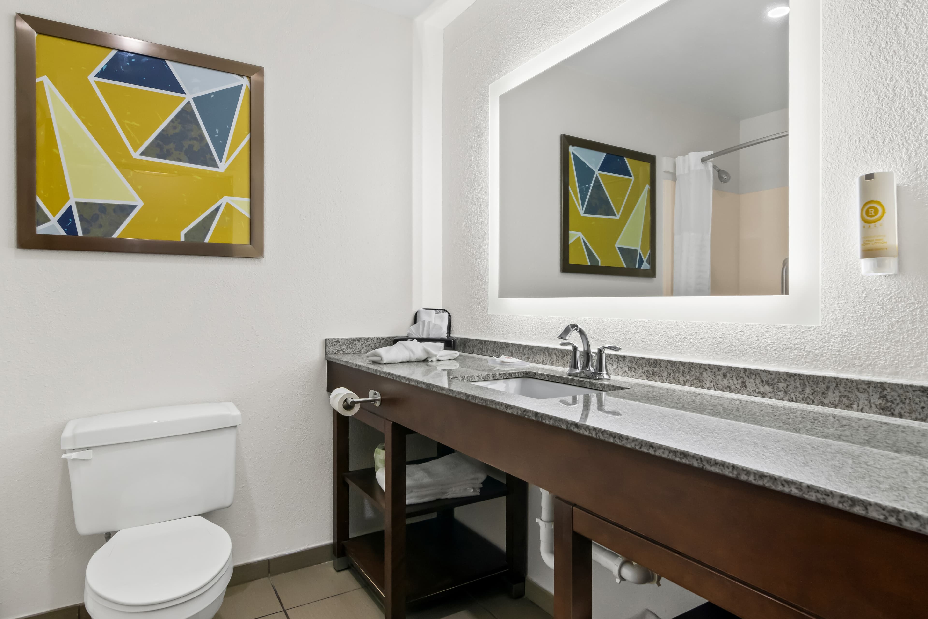 Comfort Inn Schereville — 17
