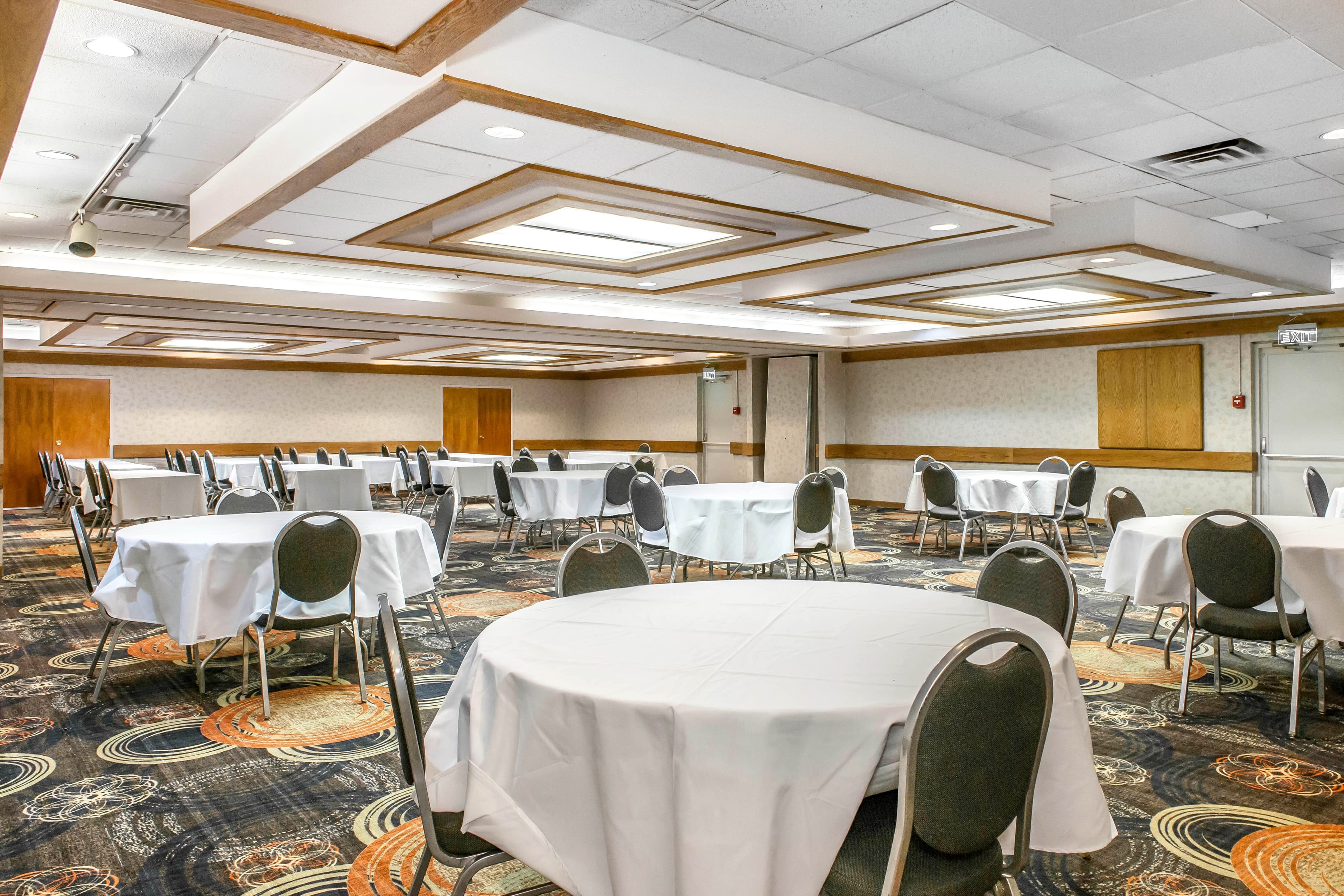 Quality Inn Conference Center Logansport - Image 1