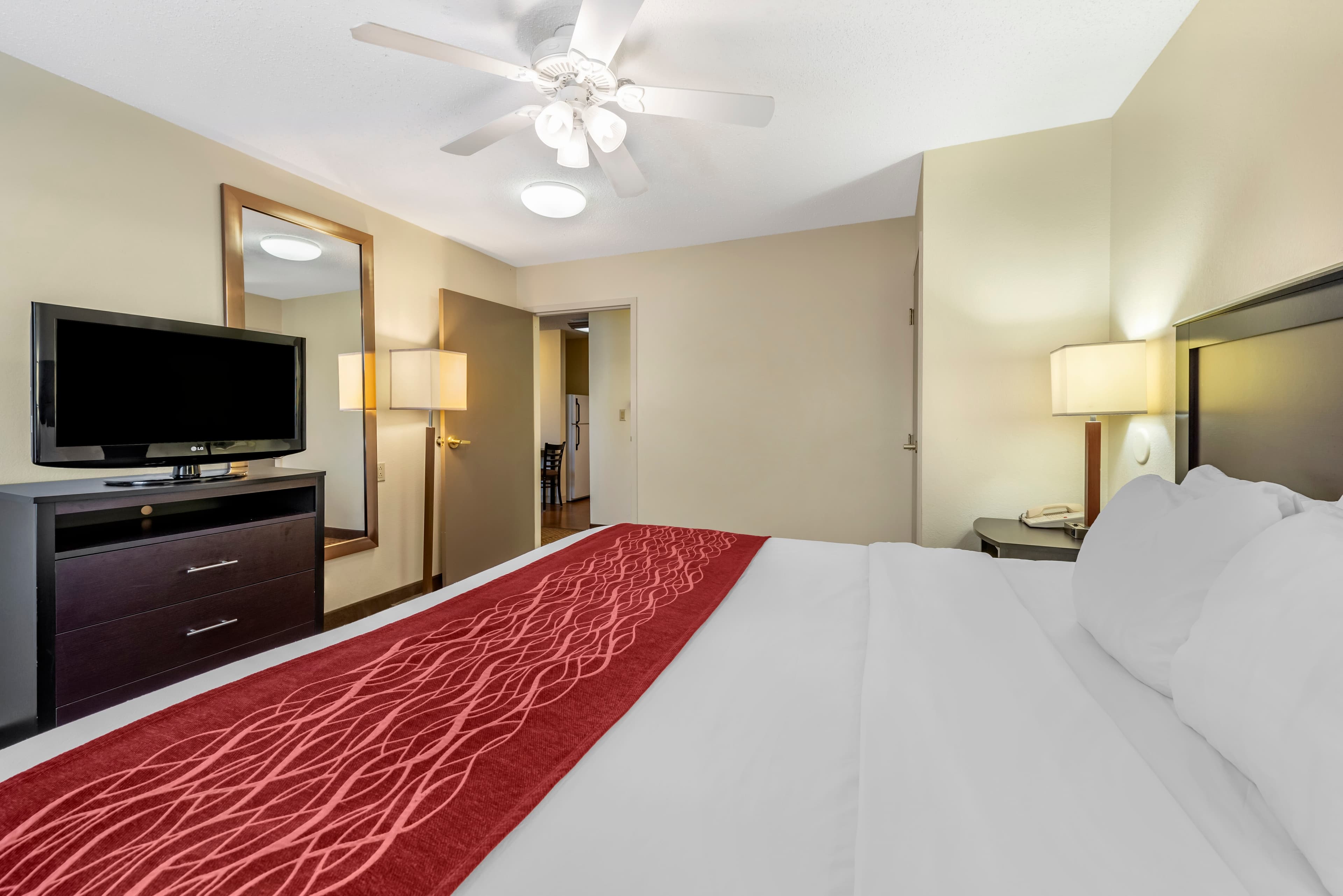 Comfort Inn & Suites Warsaw near US-30 — 19