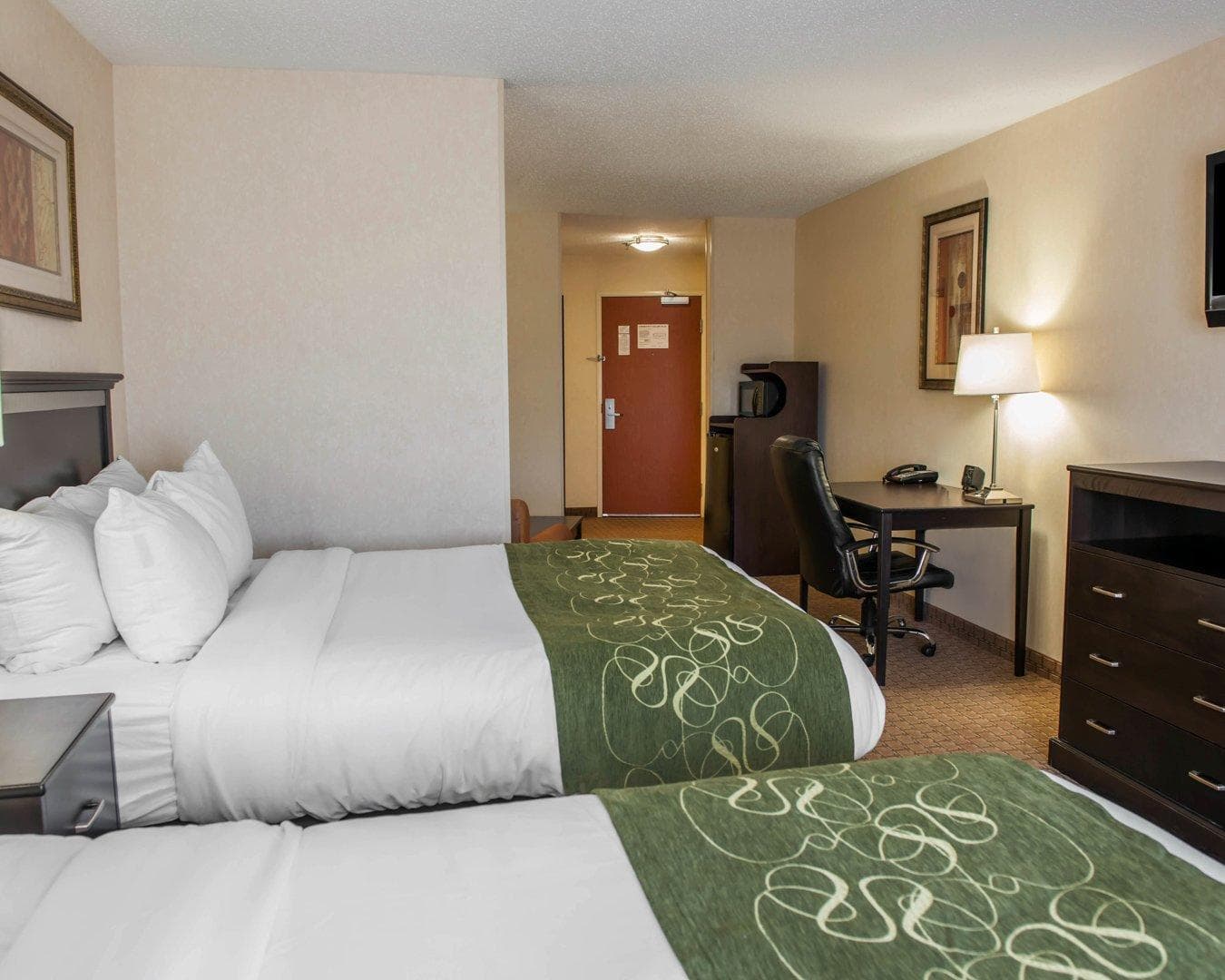 Comfort Suites Southport — 30