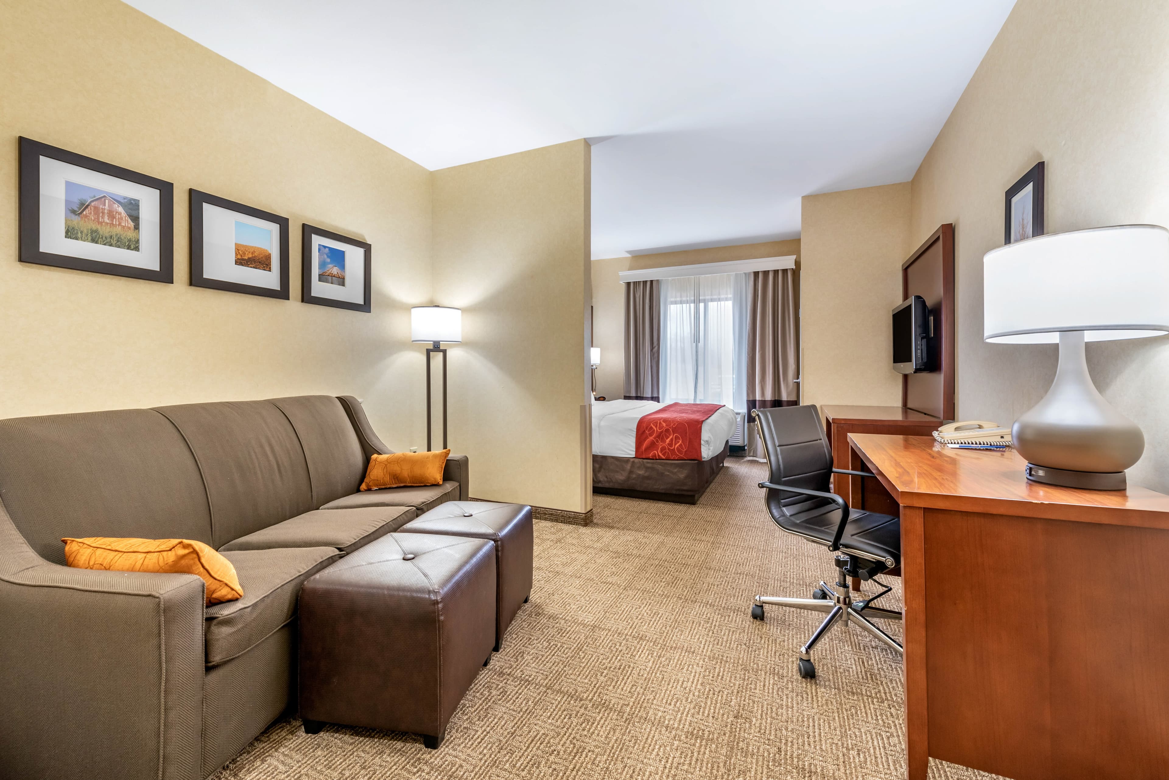 Comfort Suites Elkhart South — 17