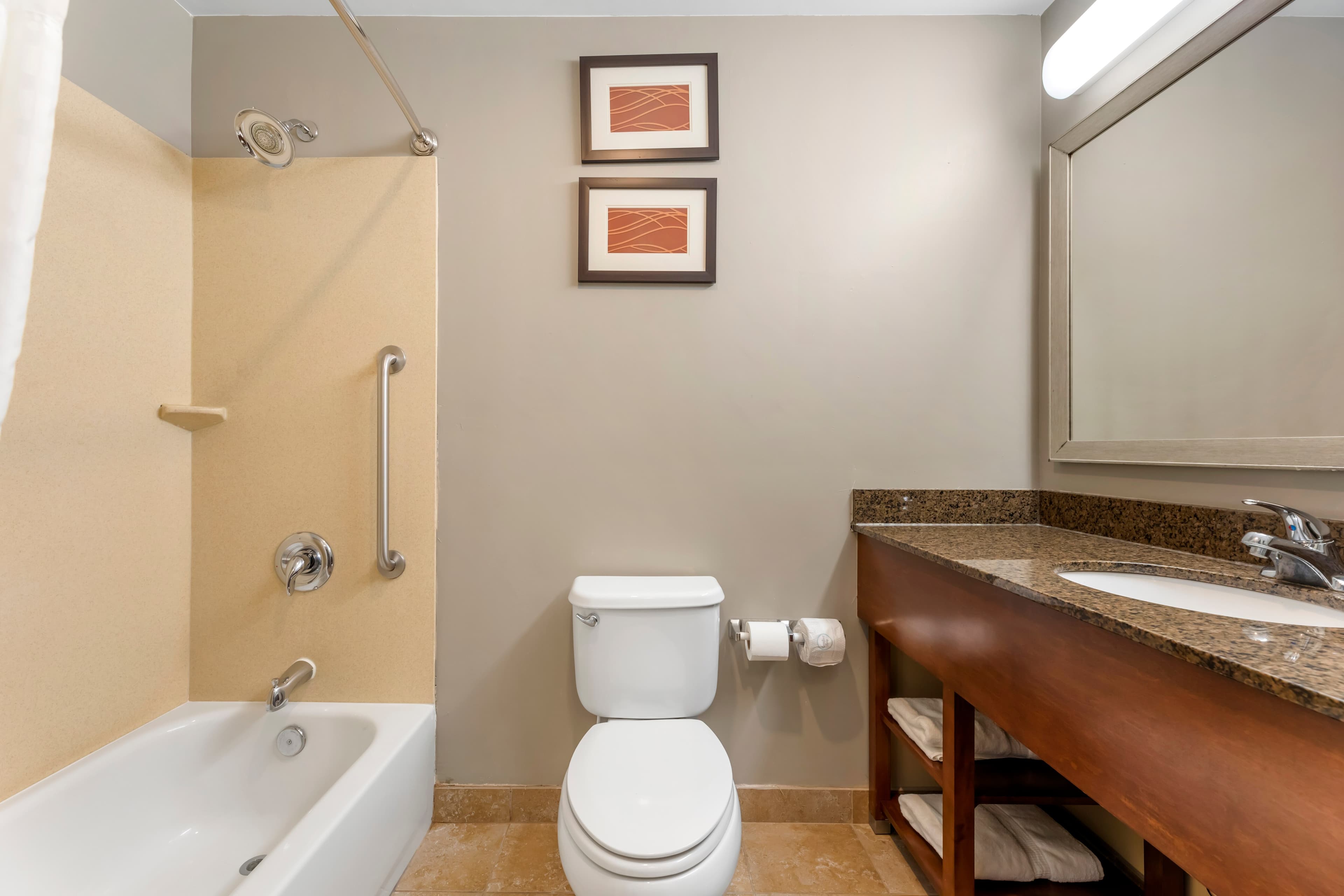 Comfort Inn & Suites Porter near Indiana Dunes - Image 5