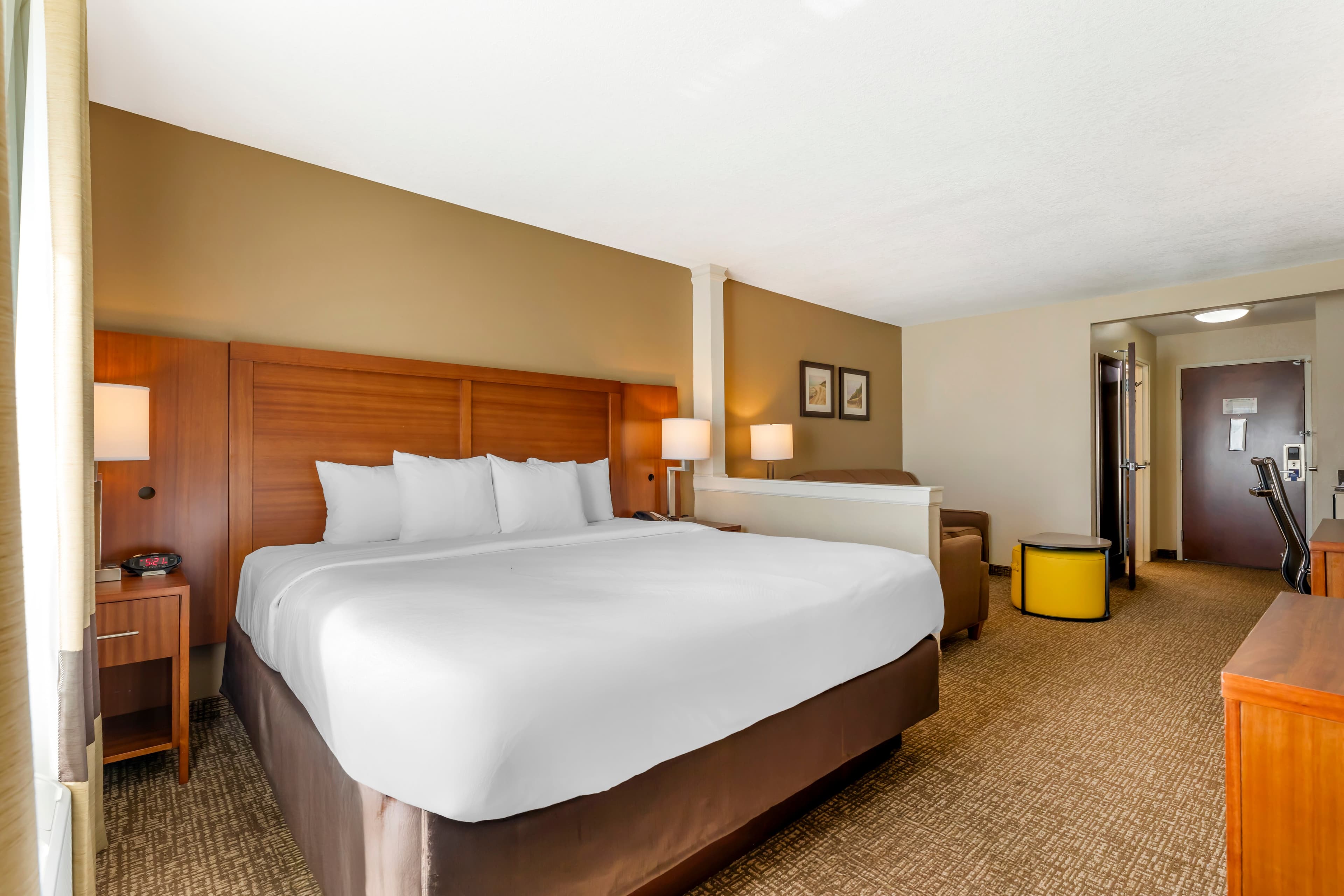 Comfort Inn & Suites Porter near Indiana Dunes — 13