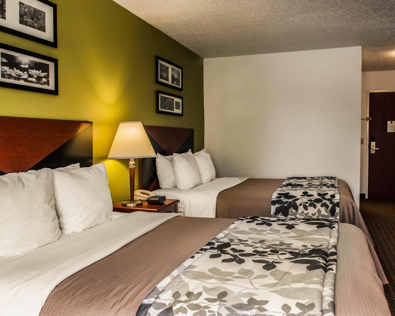 Sleep Inn South Bend Airport - Image 3