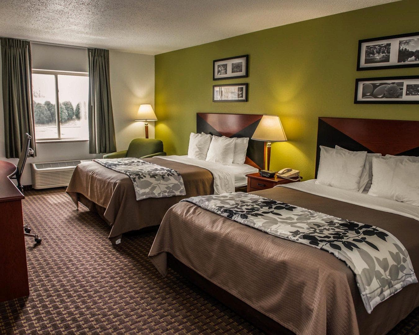 Sleep Inn South Bend Airport - Image 2