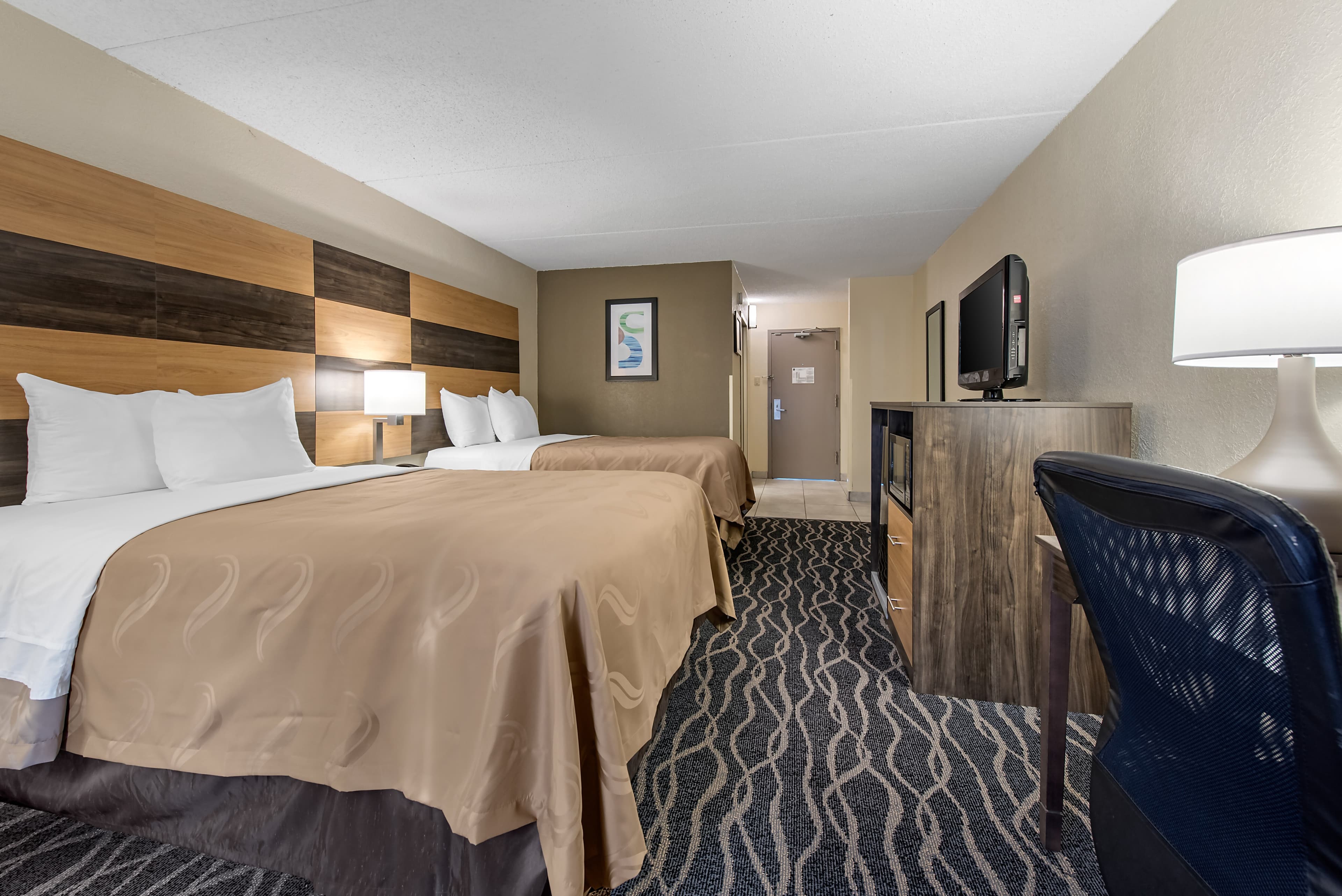 Quality Inn & Suites Lafayette I-65 — 6