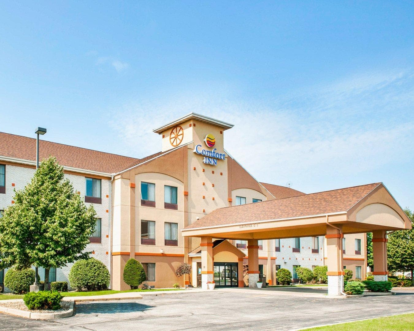 Comfort Inn Goshen - Image 1