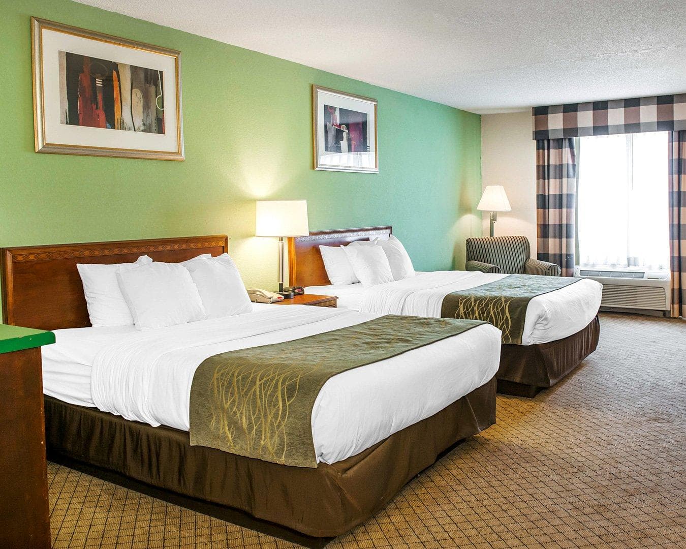 Comfort Inn Goshen — 16
