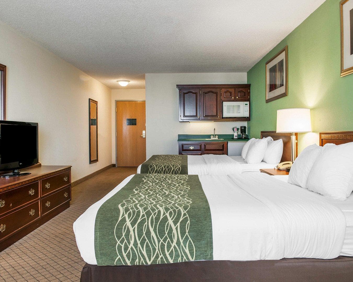 Comfort Inn Goshen — 17