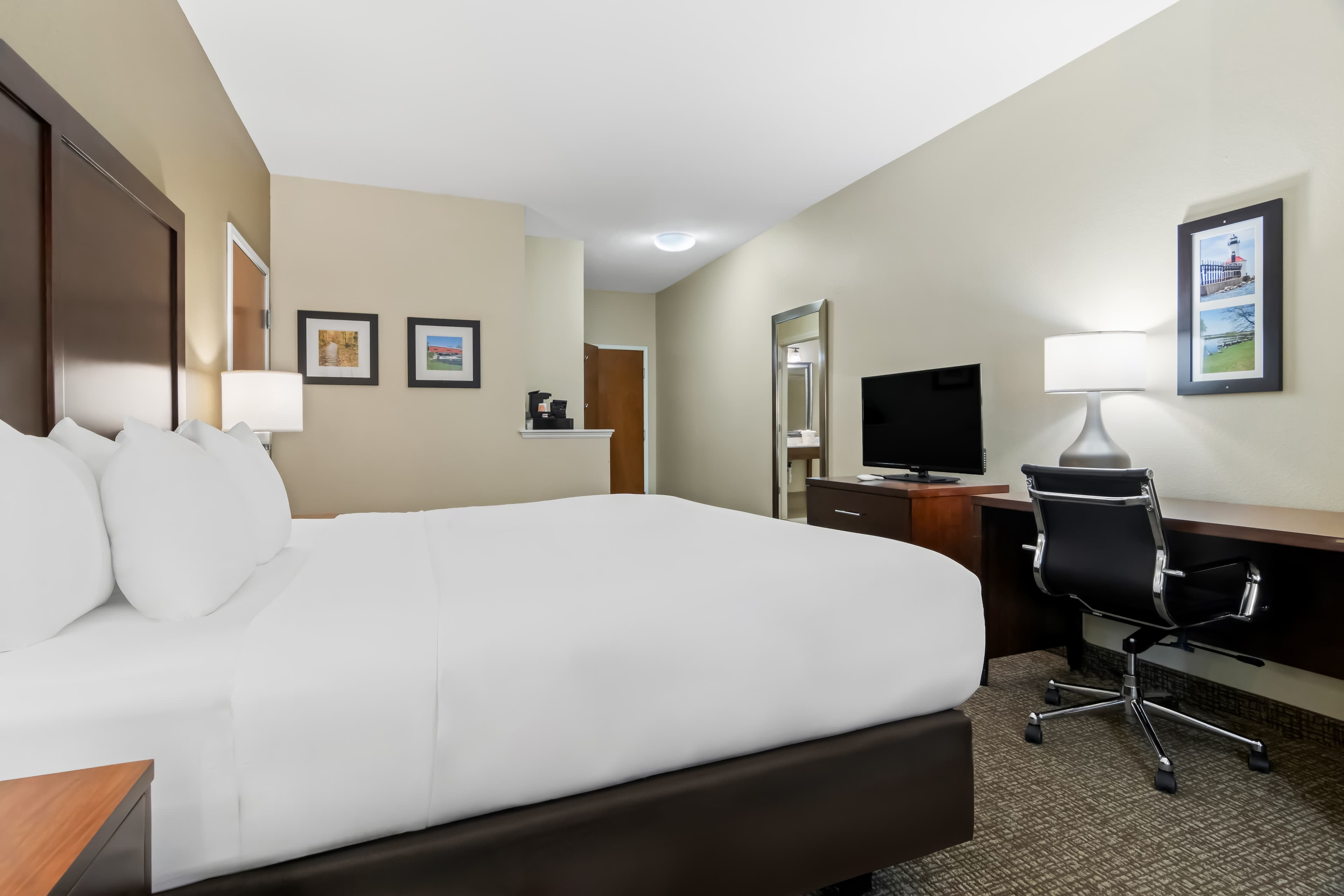 Comfort Inn Hebron-Lowell Area — 3