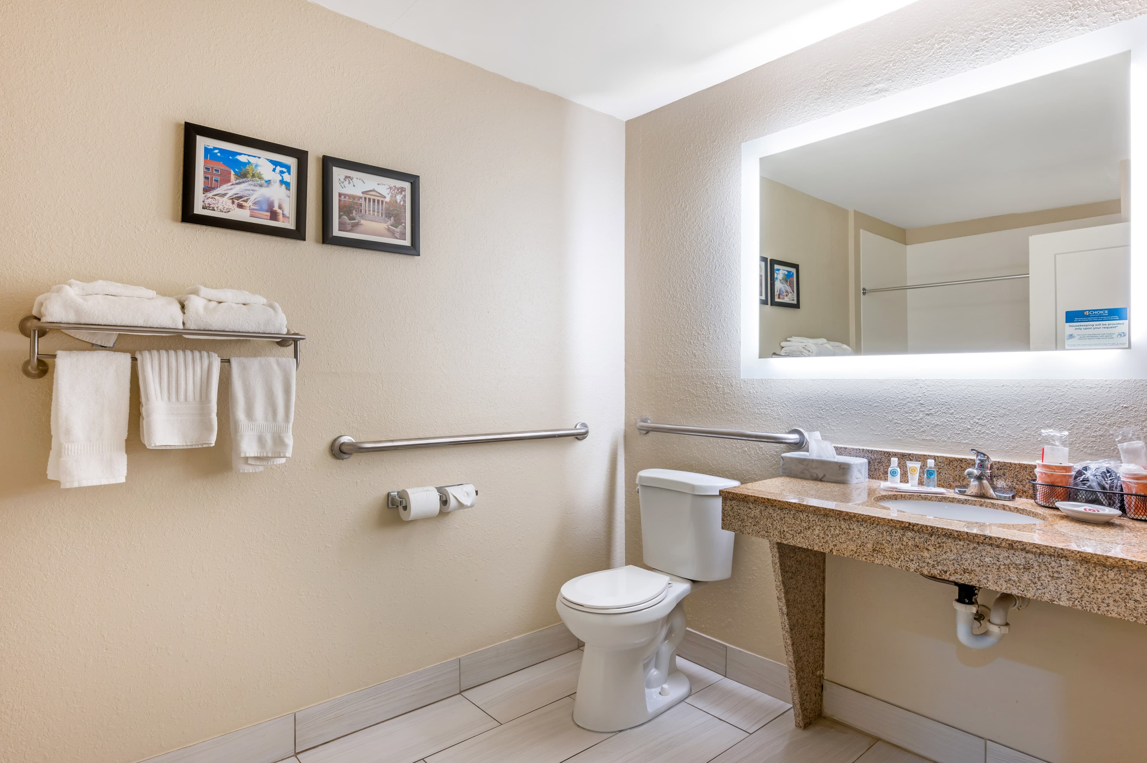 Comfort Inn Lafayette I-65 - Image 2
