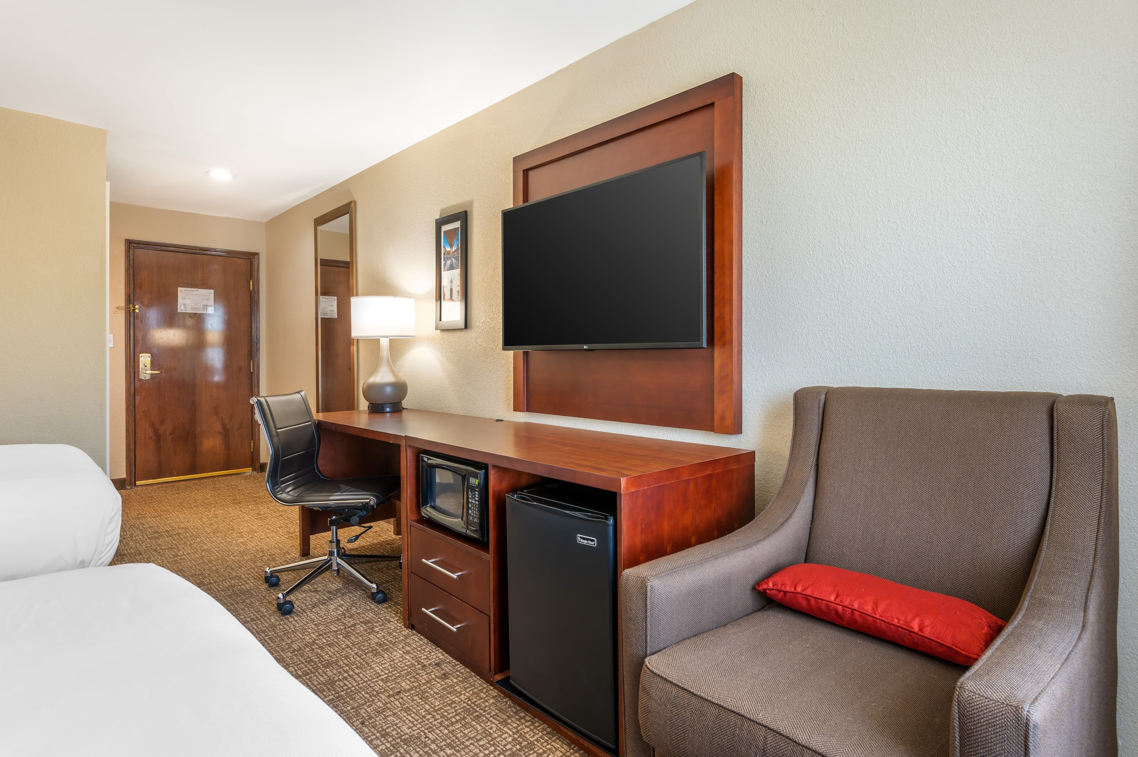 Comfort Inn Lafayette I-65 — 18