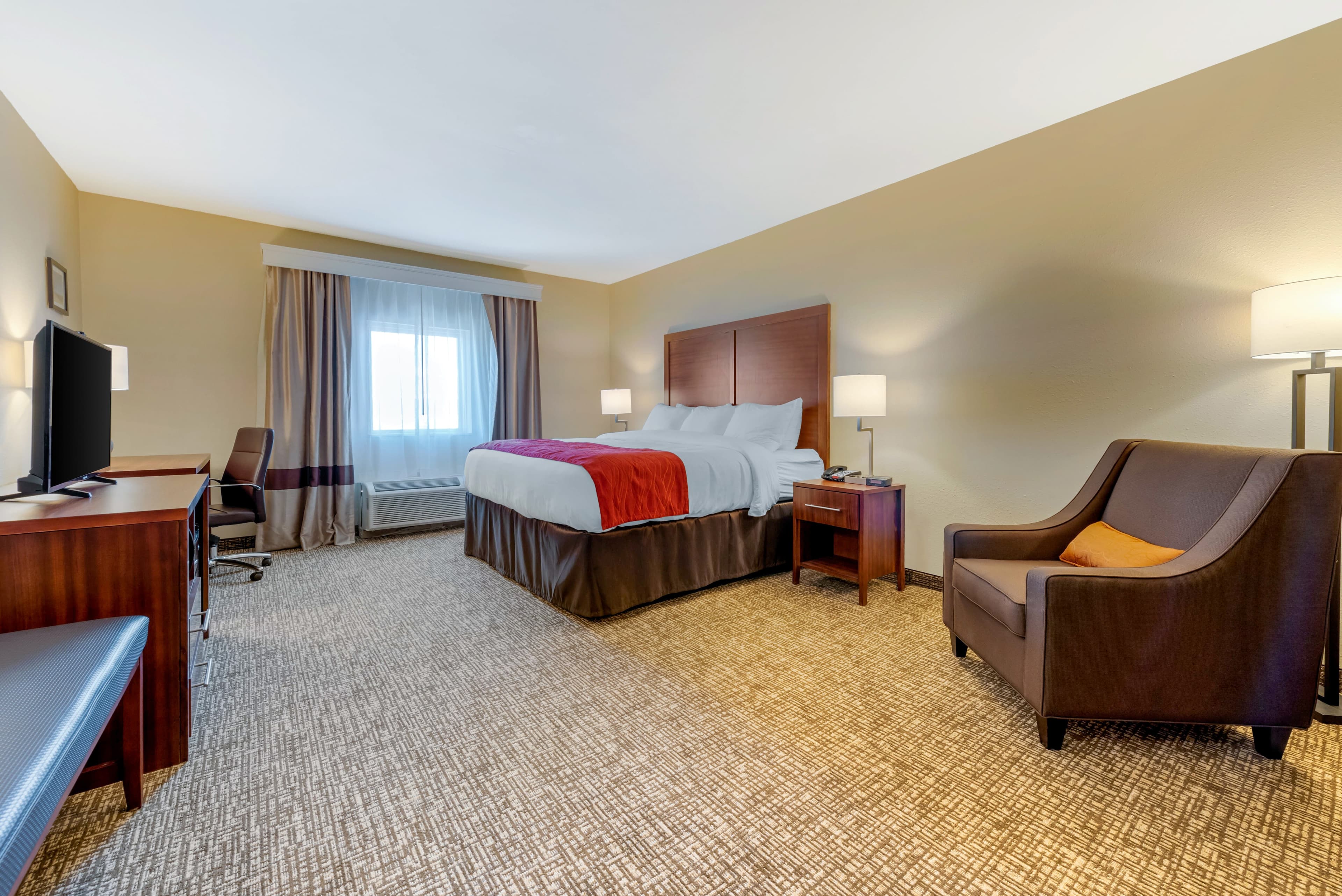 Comfort Inn & Suites Michigan City South — 6