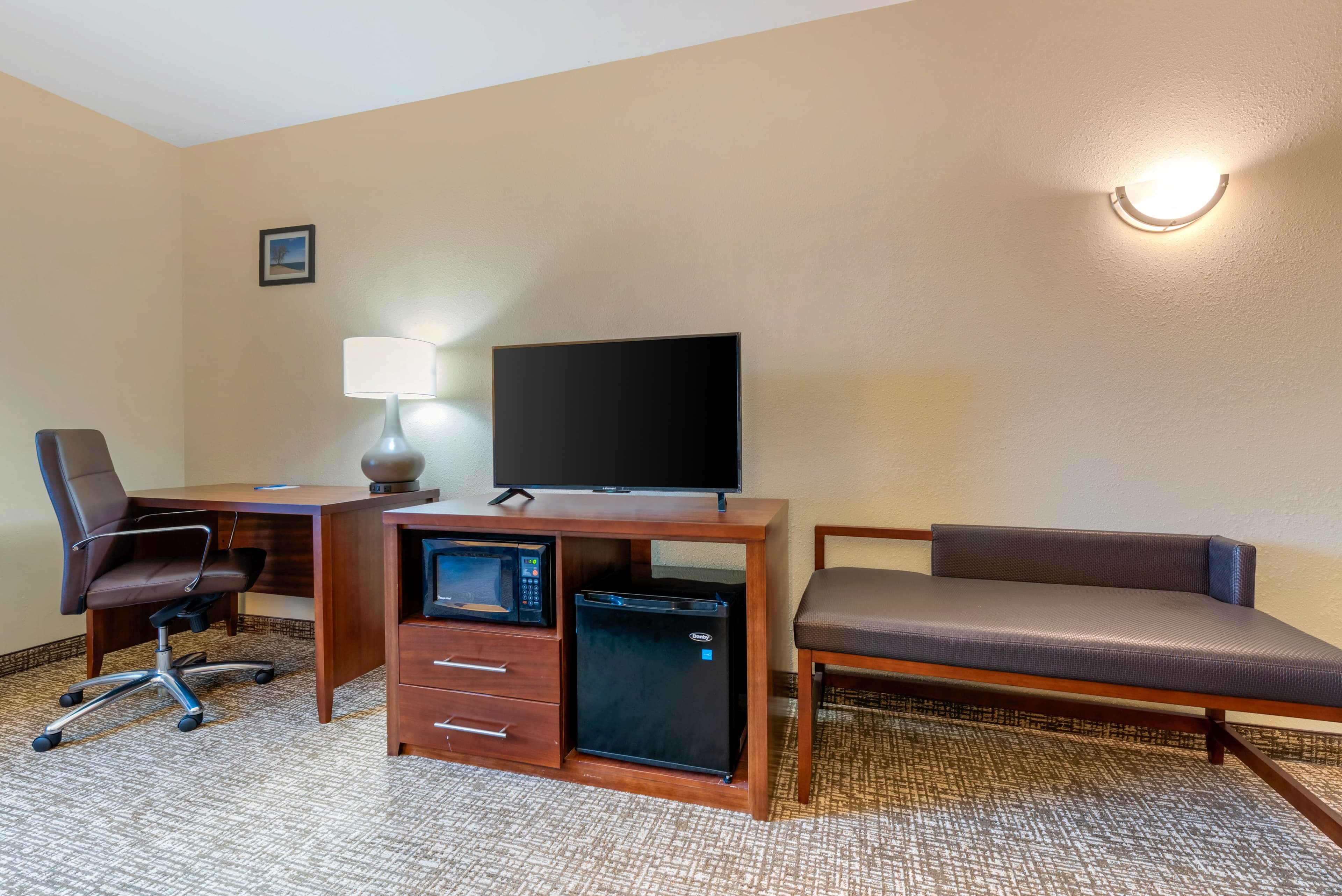 Comfort Inn & Suites Michigan City South — 13