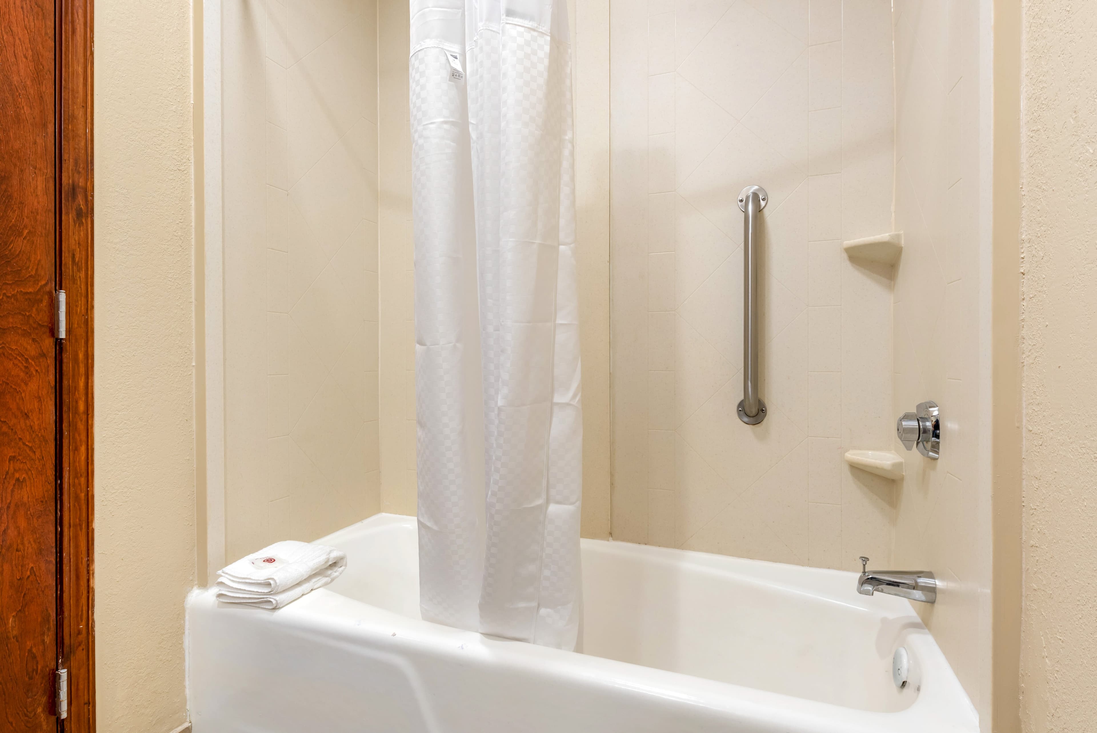 Comfort Inn & Suites Michigan City South — 34