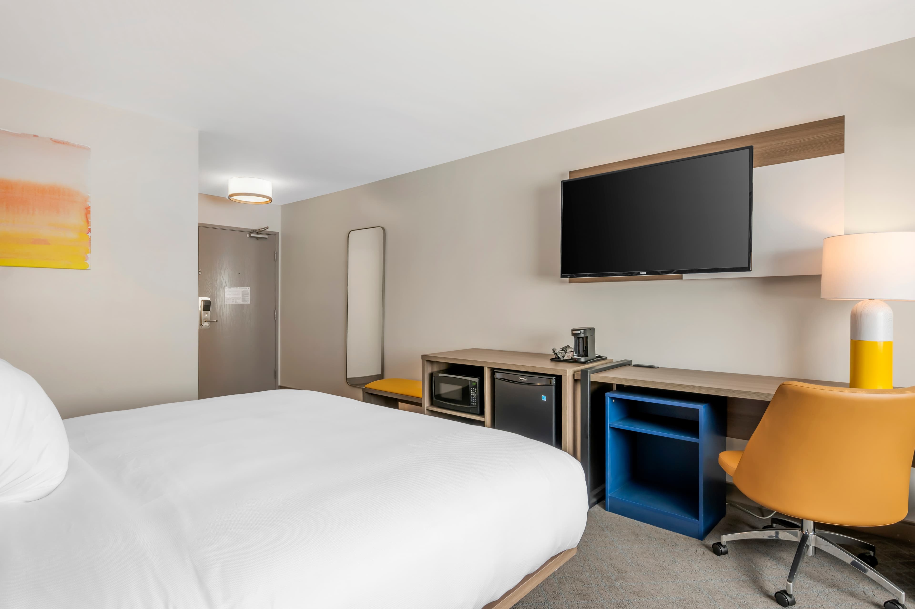 Comfort Inn Kendallville East — 8