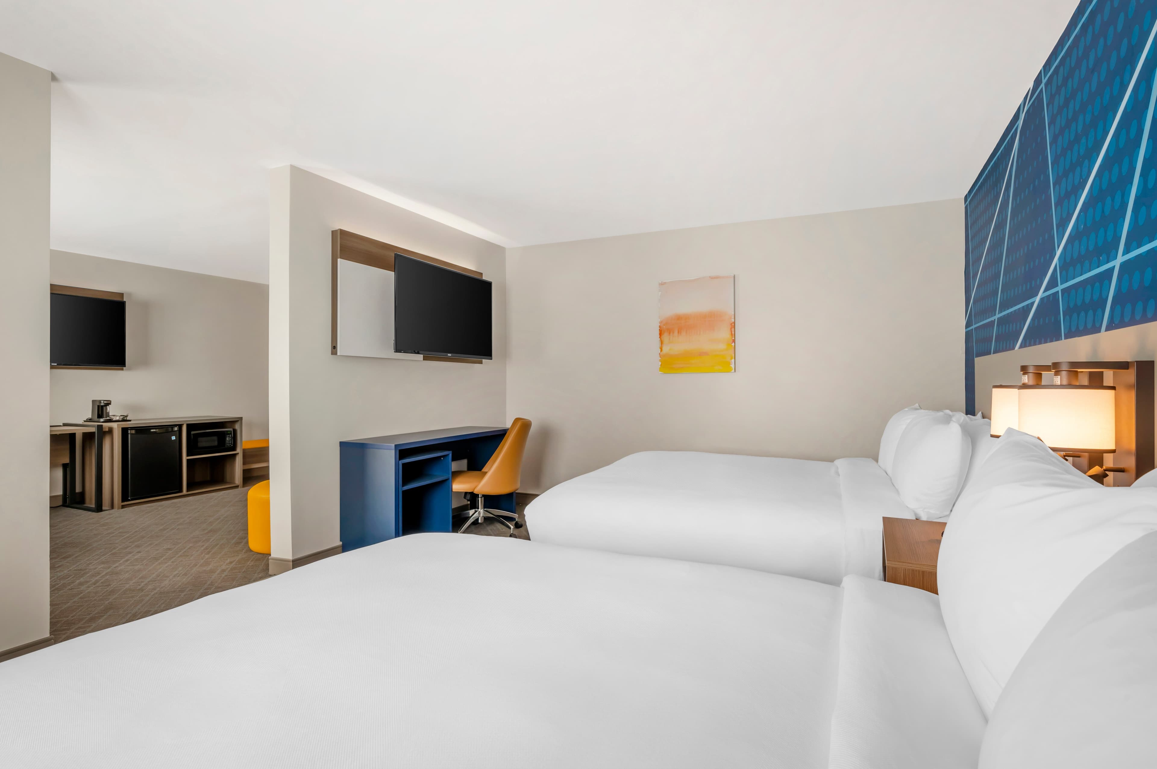 Comfort Inn Kendallville East — 19