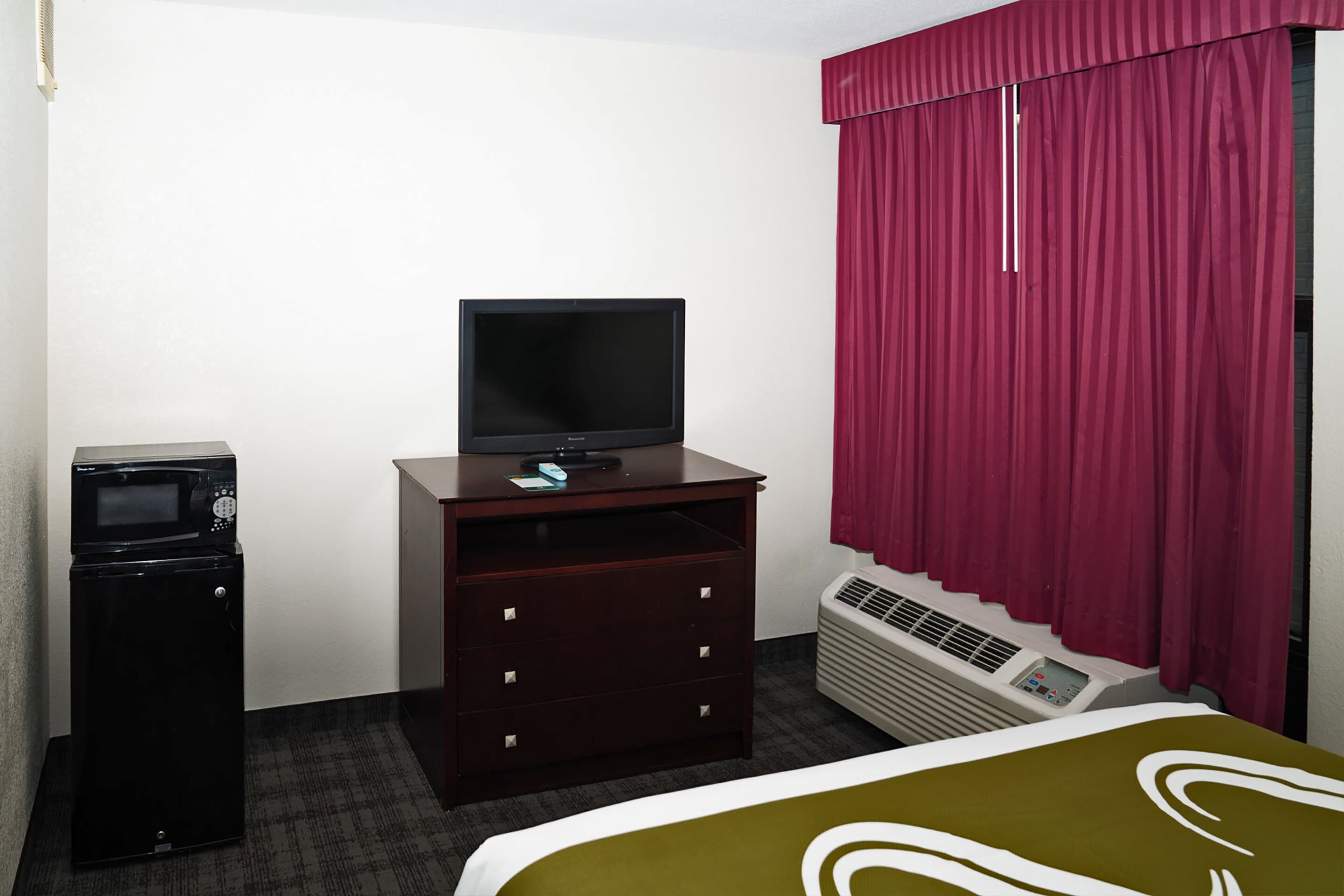 Quality Inn Seymour I-65 — 32