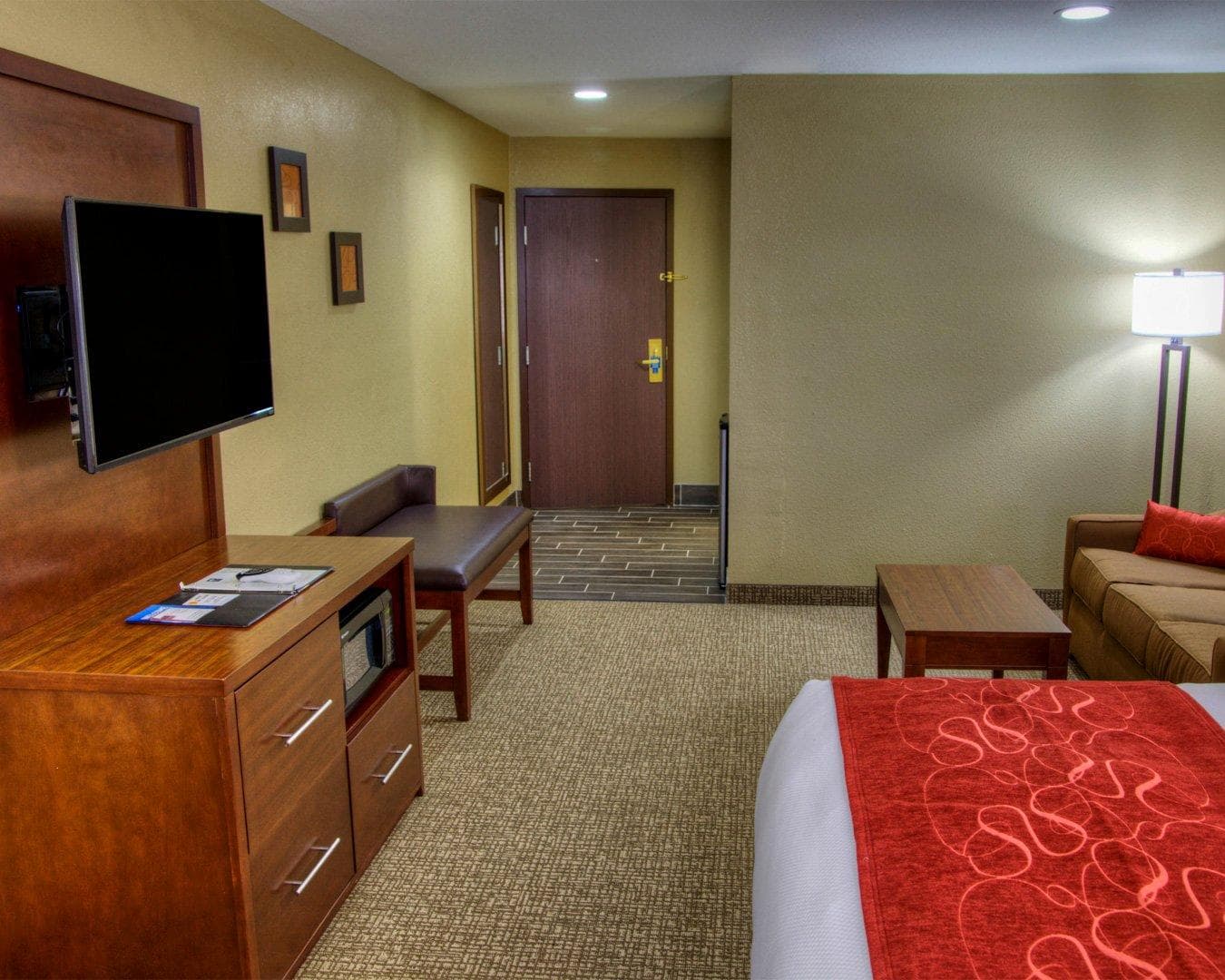 Comfort Suites Plymouth near US-30 — 12