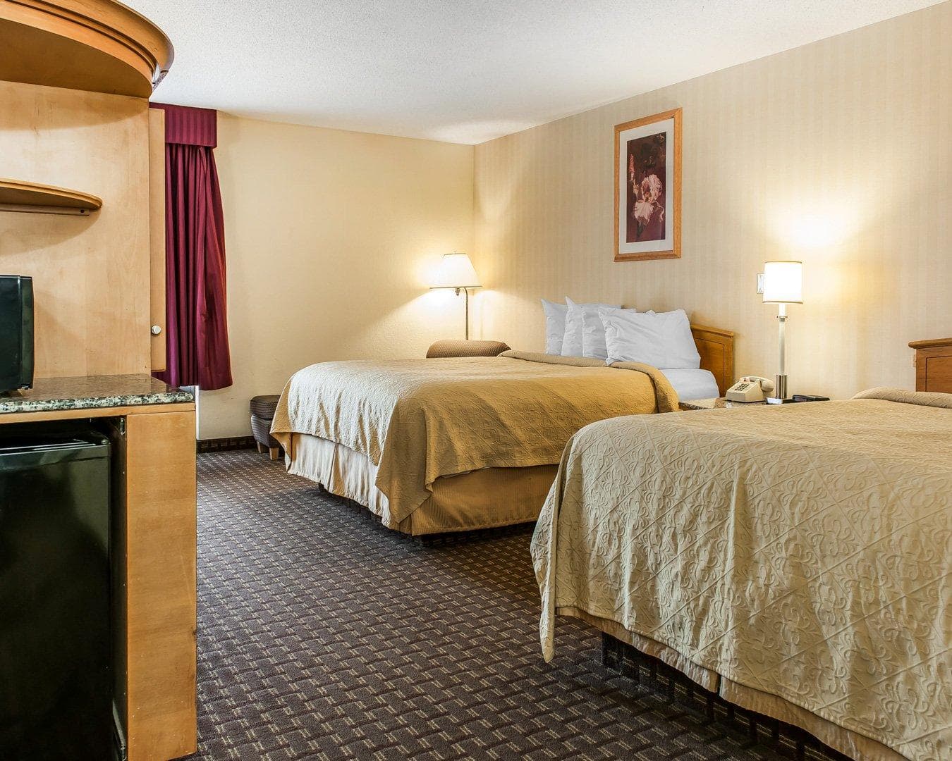 Quality Inn & Suites Shelbyville I-74 — 13