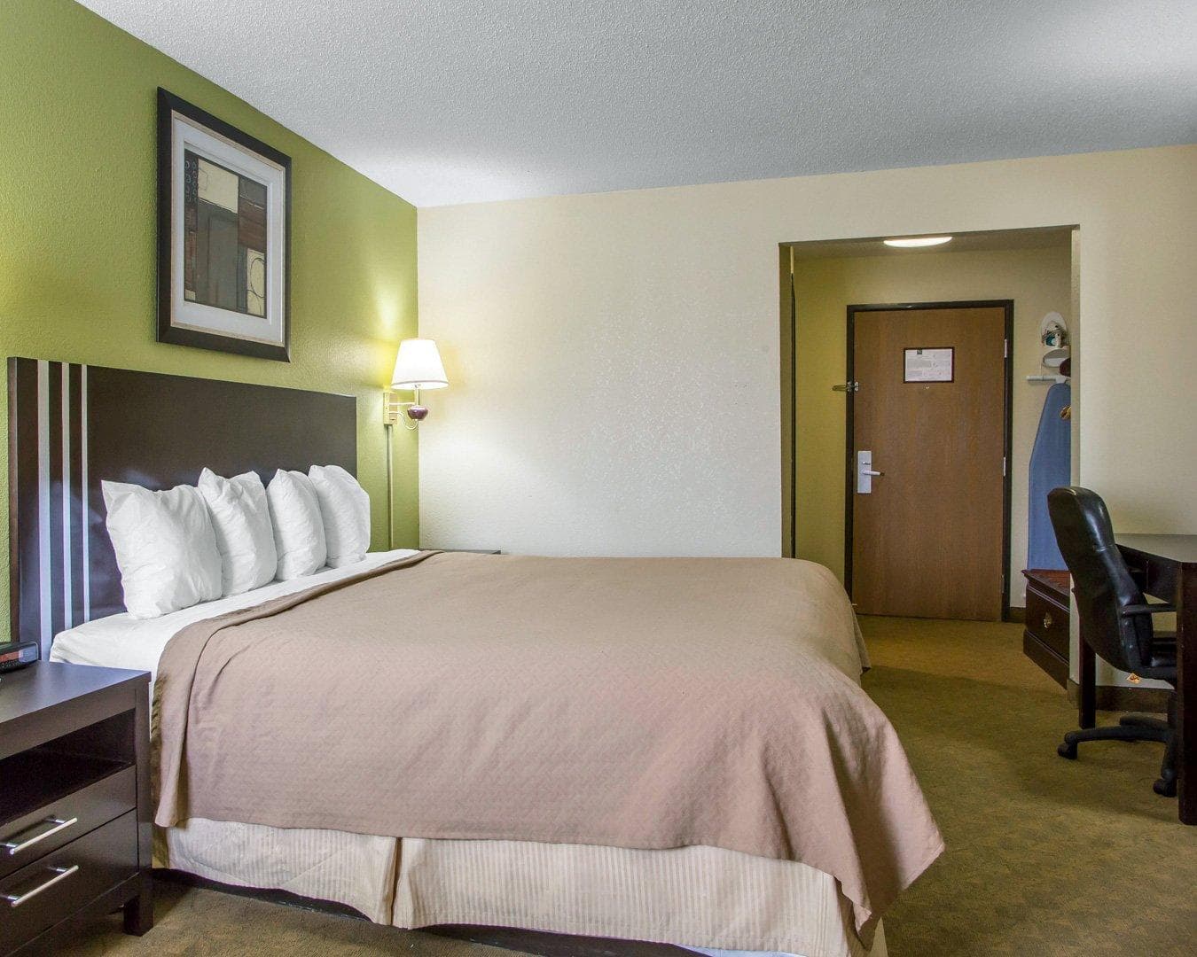 Quality Inn Merrillville - Image 4