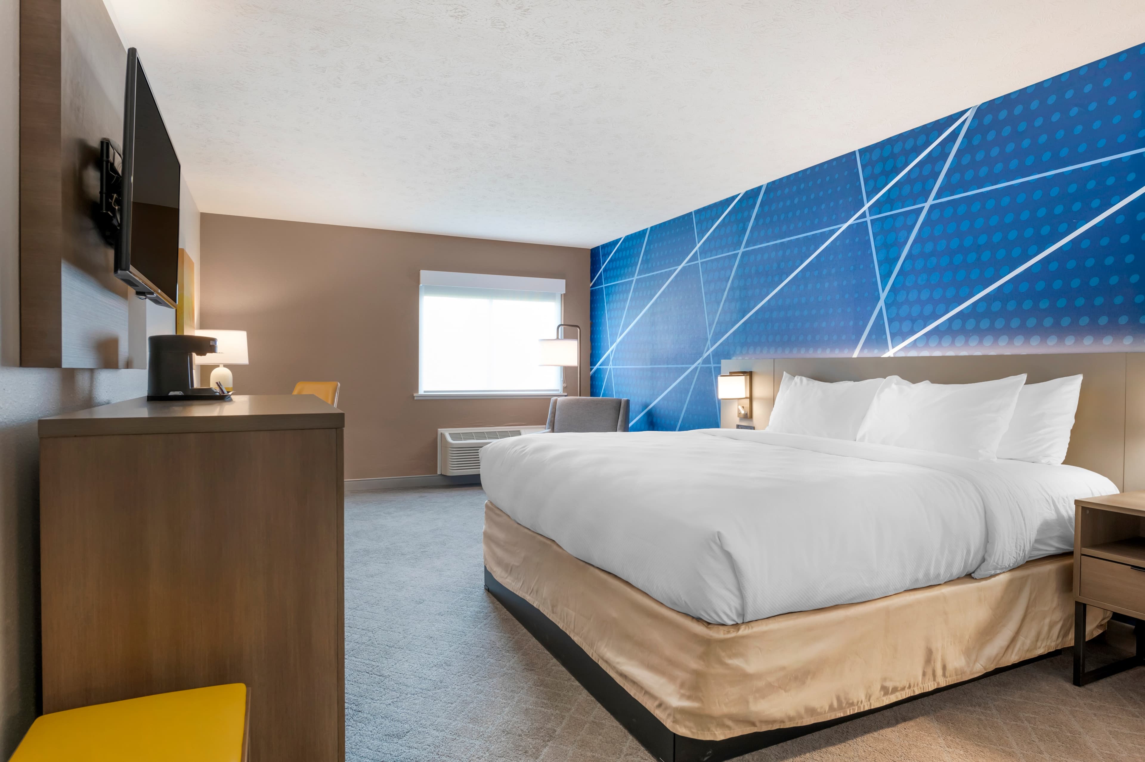 Comfort Inn Edinburgh - Columbus - Image 2