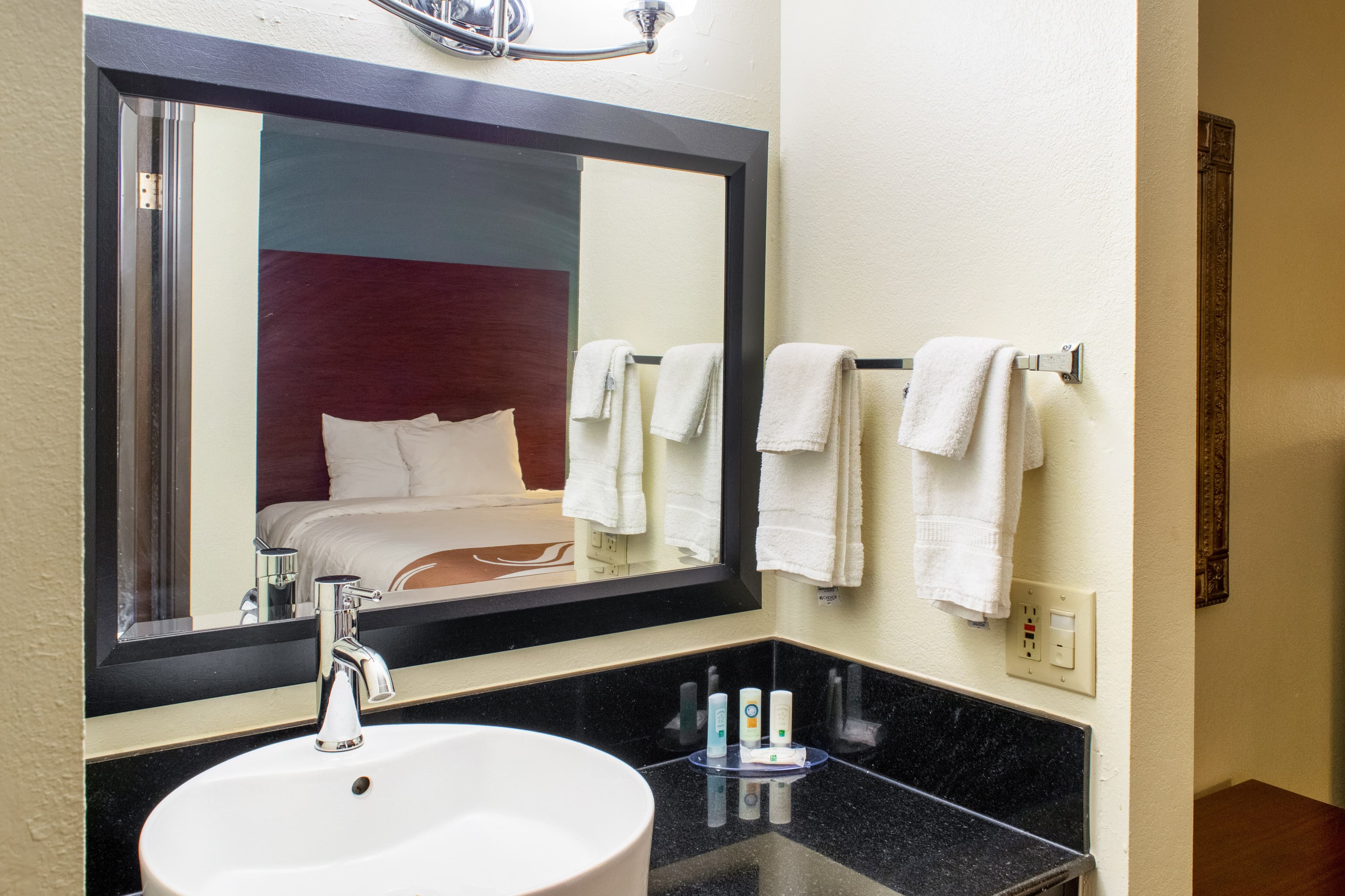 Quality Inn Plainfield - Indianapolis West — 10