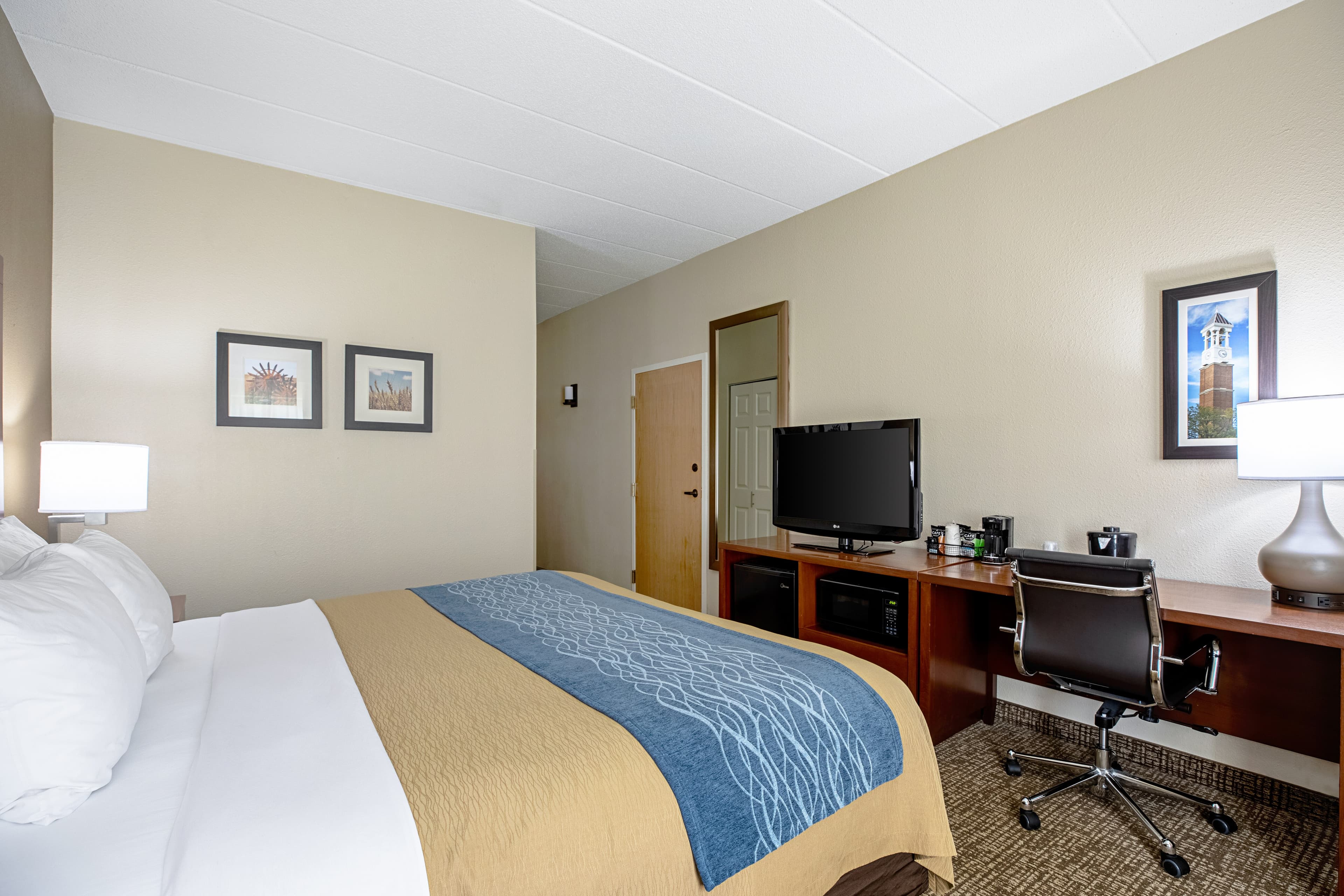 Comfort Inn Indianapolis North - Carmel - Image 3