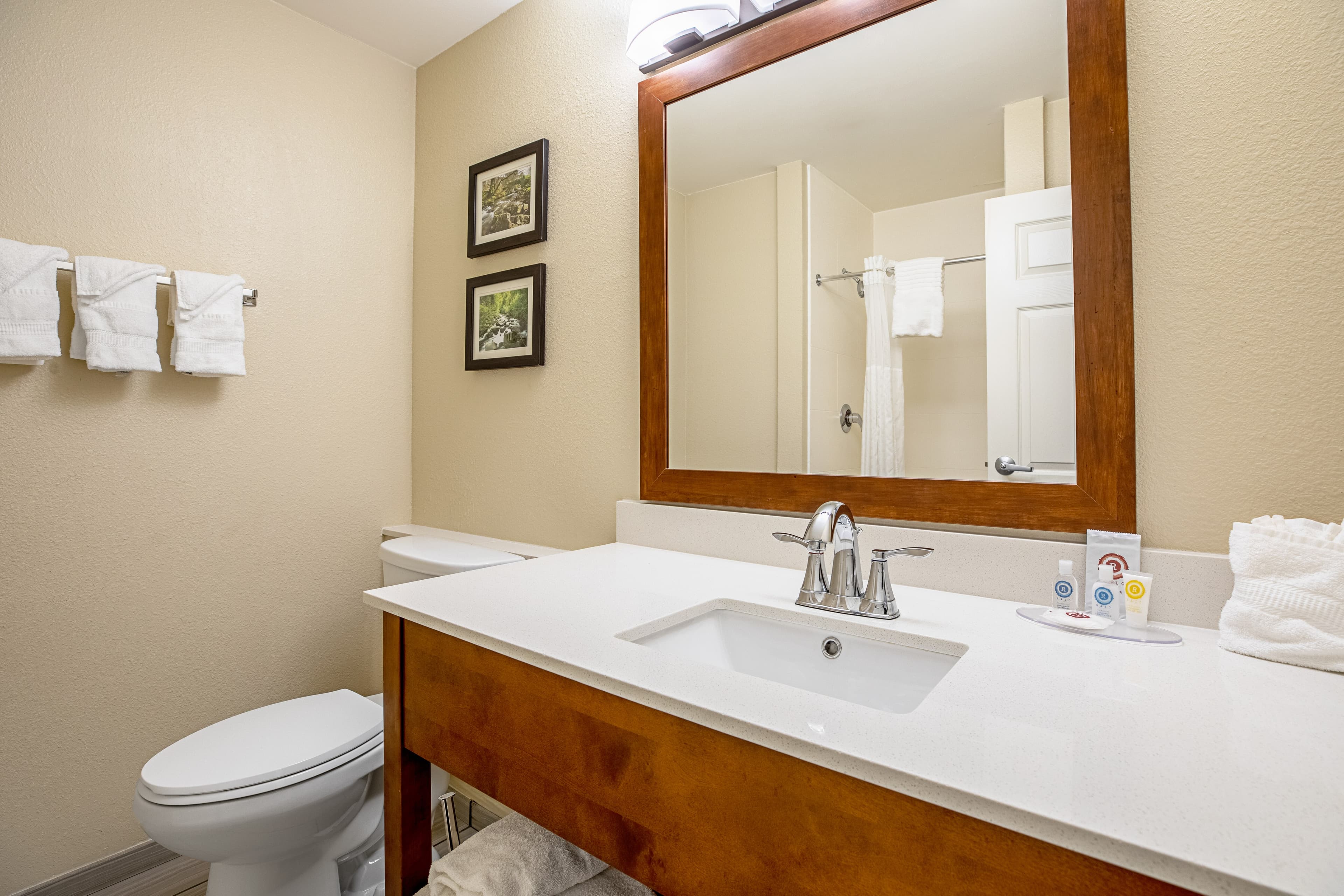 Comfort Inn Indianapolis North - Carmel — 13