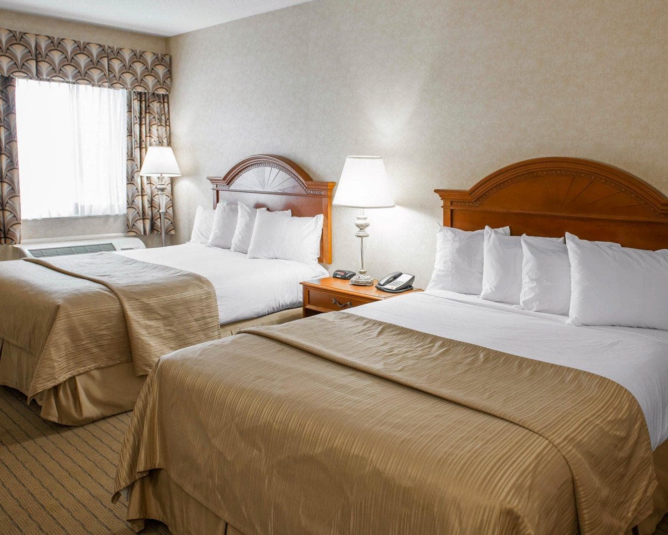 Quality Inn Castleton - Image 5