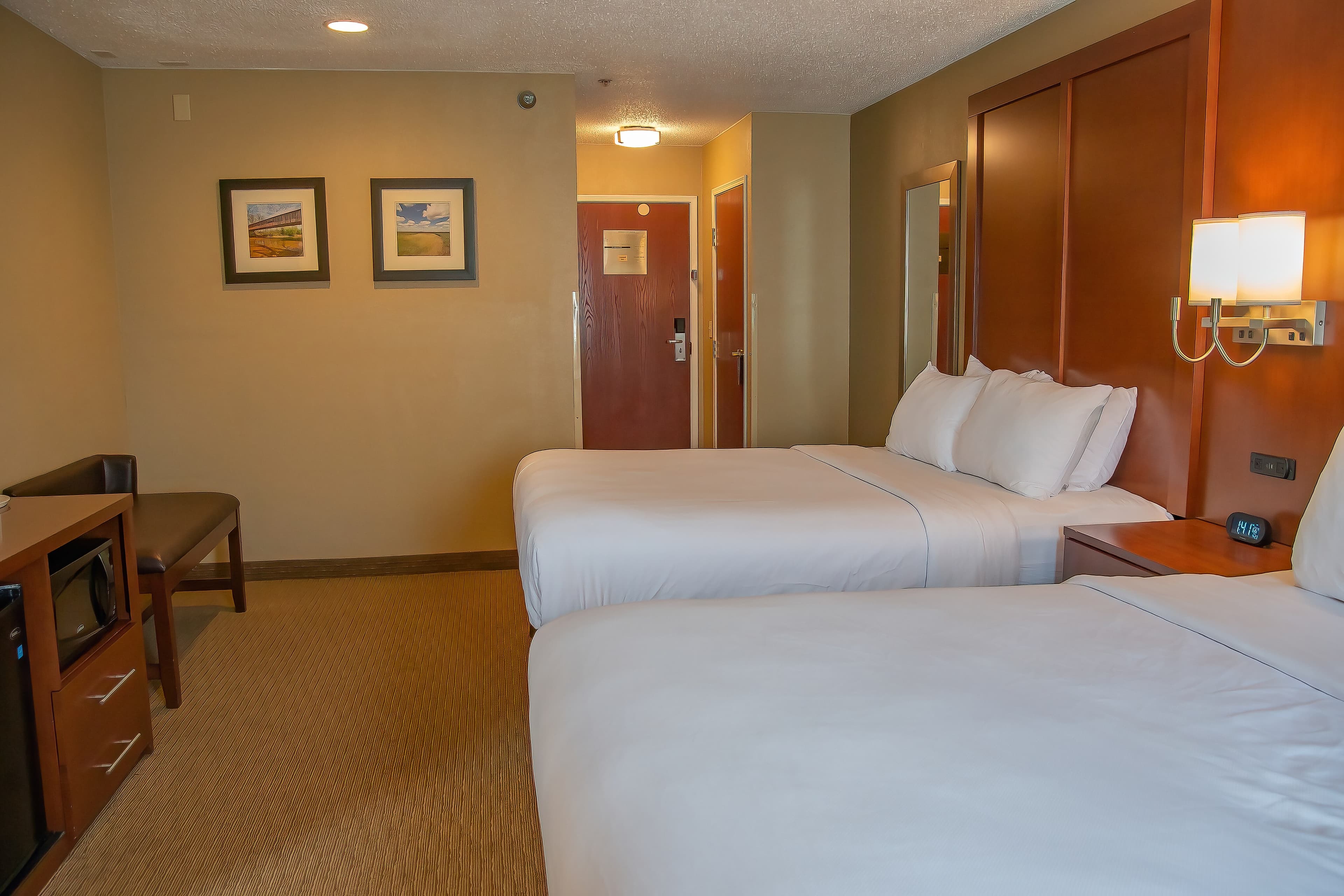 Comfort Inn Near Ouabache State Park - Image 2