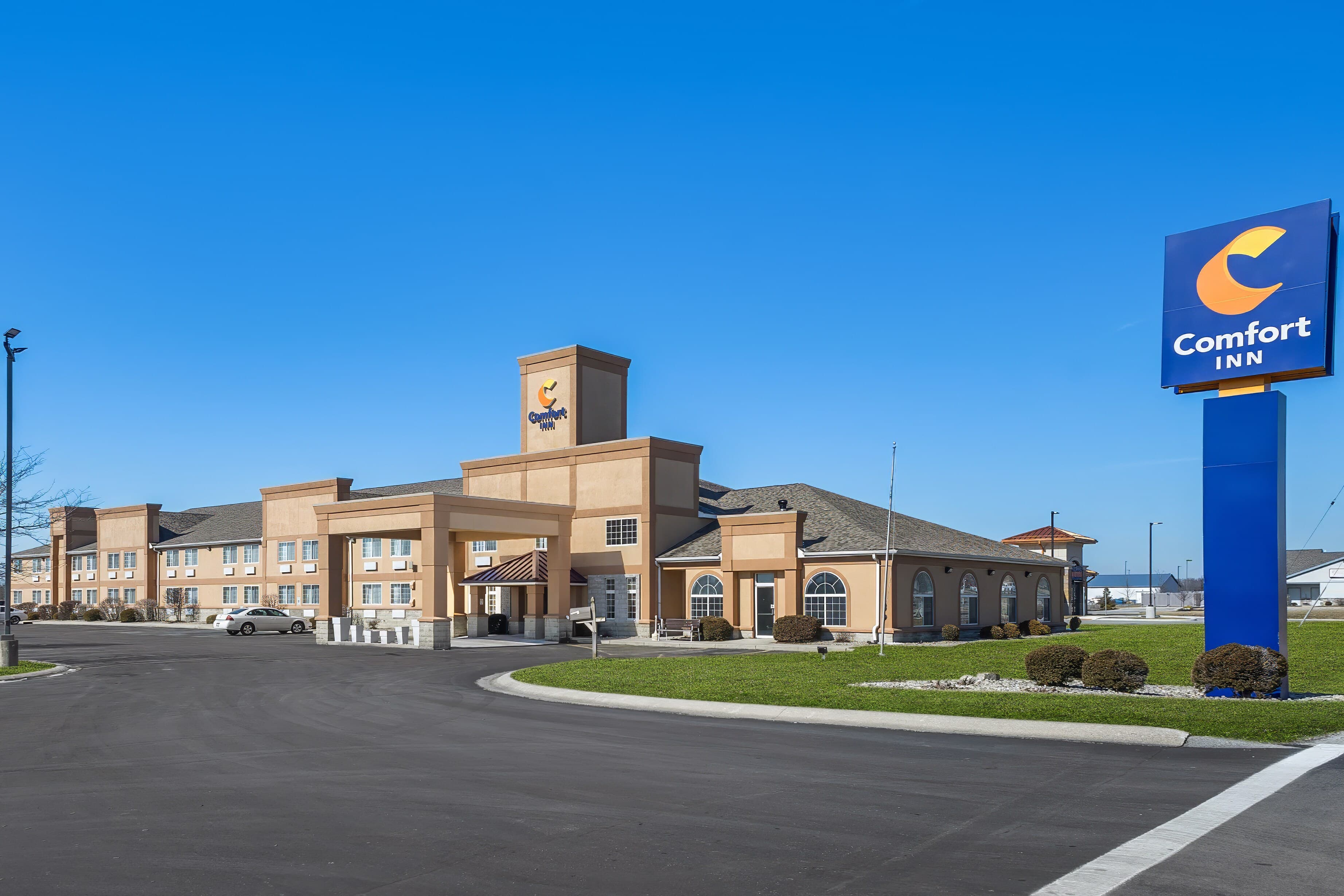 Comfort Inn Near Ouabache State Park - Image 1