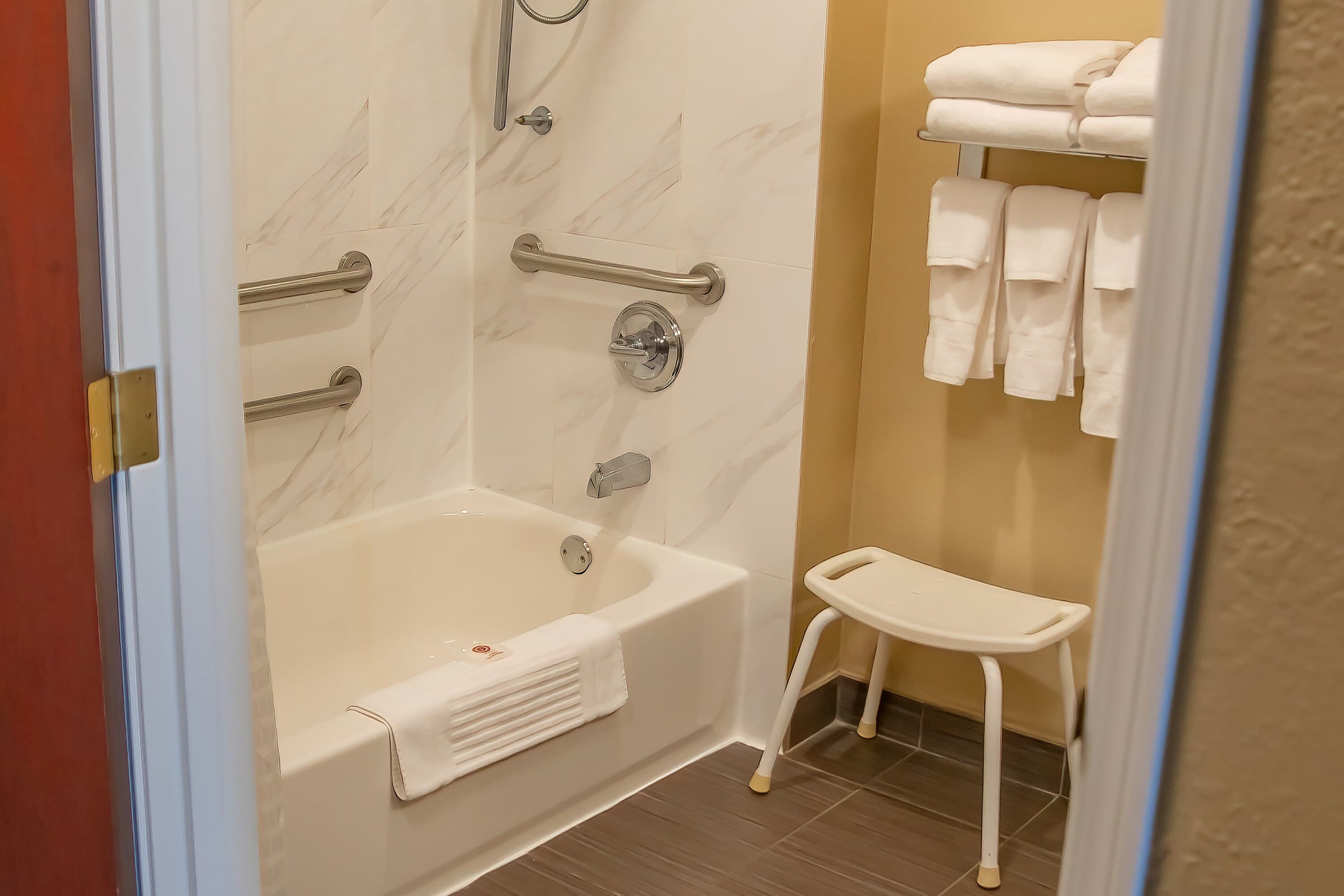 Comfort Inn Near Ouabache State Park — 21