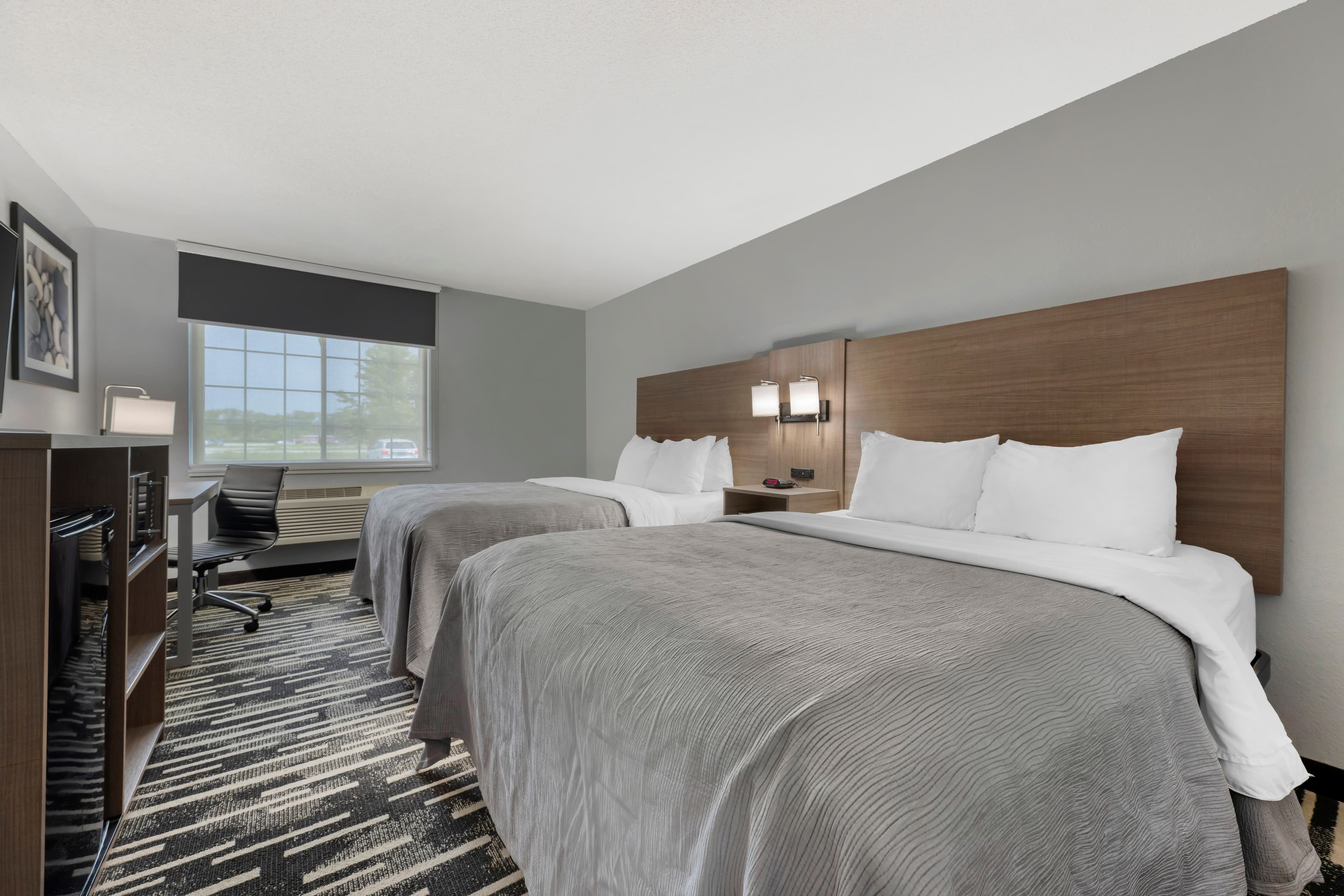 Quality Inn Chesterton near Indiana Dunes National Park I-94 — 14