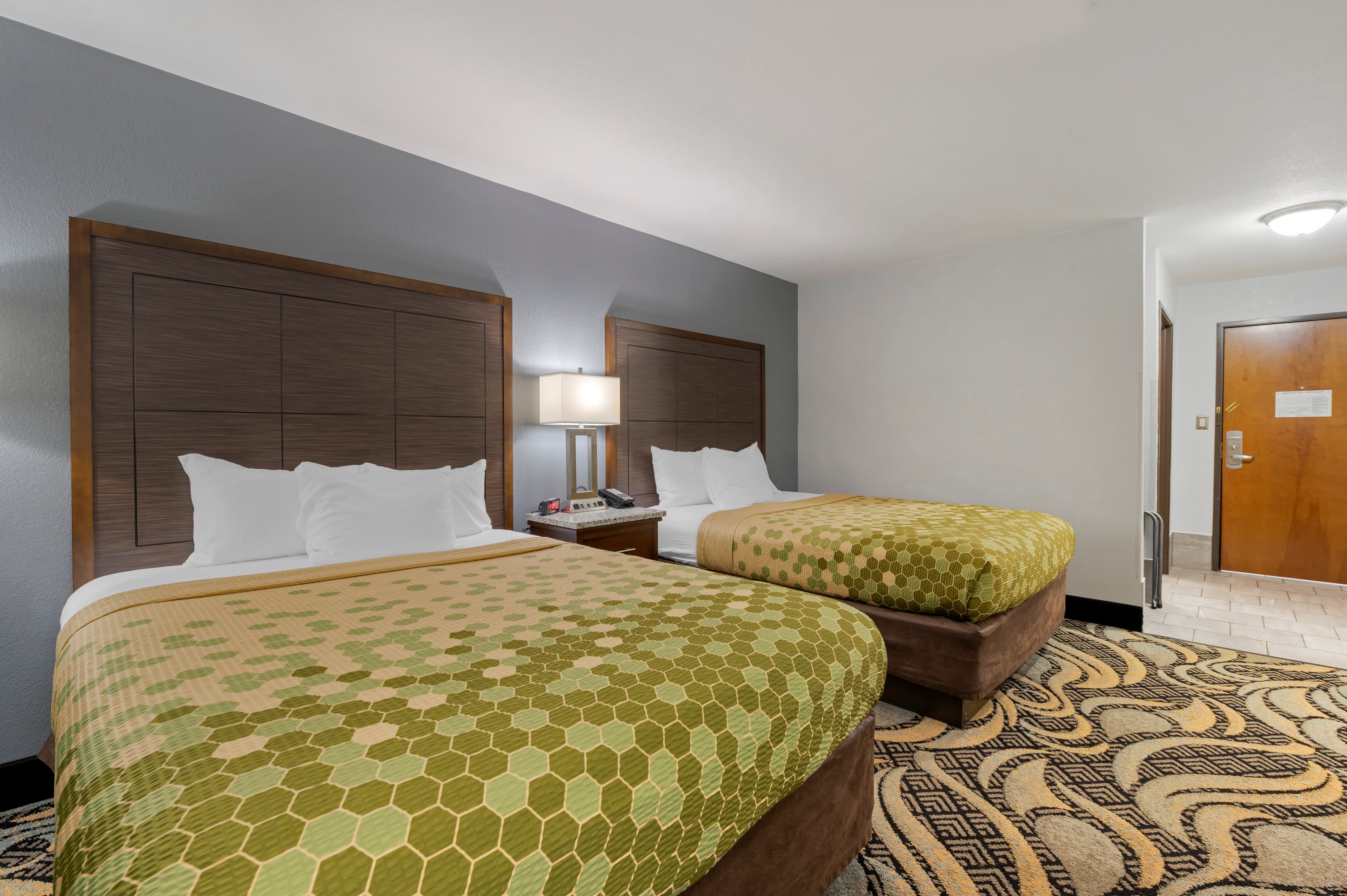 Econo Lodge Shelbyville North — 19