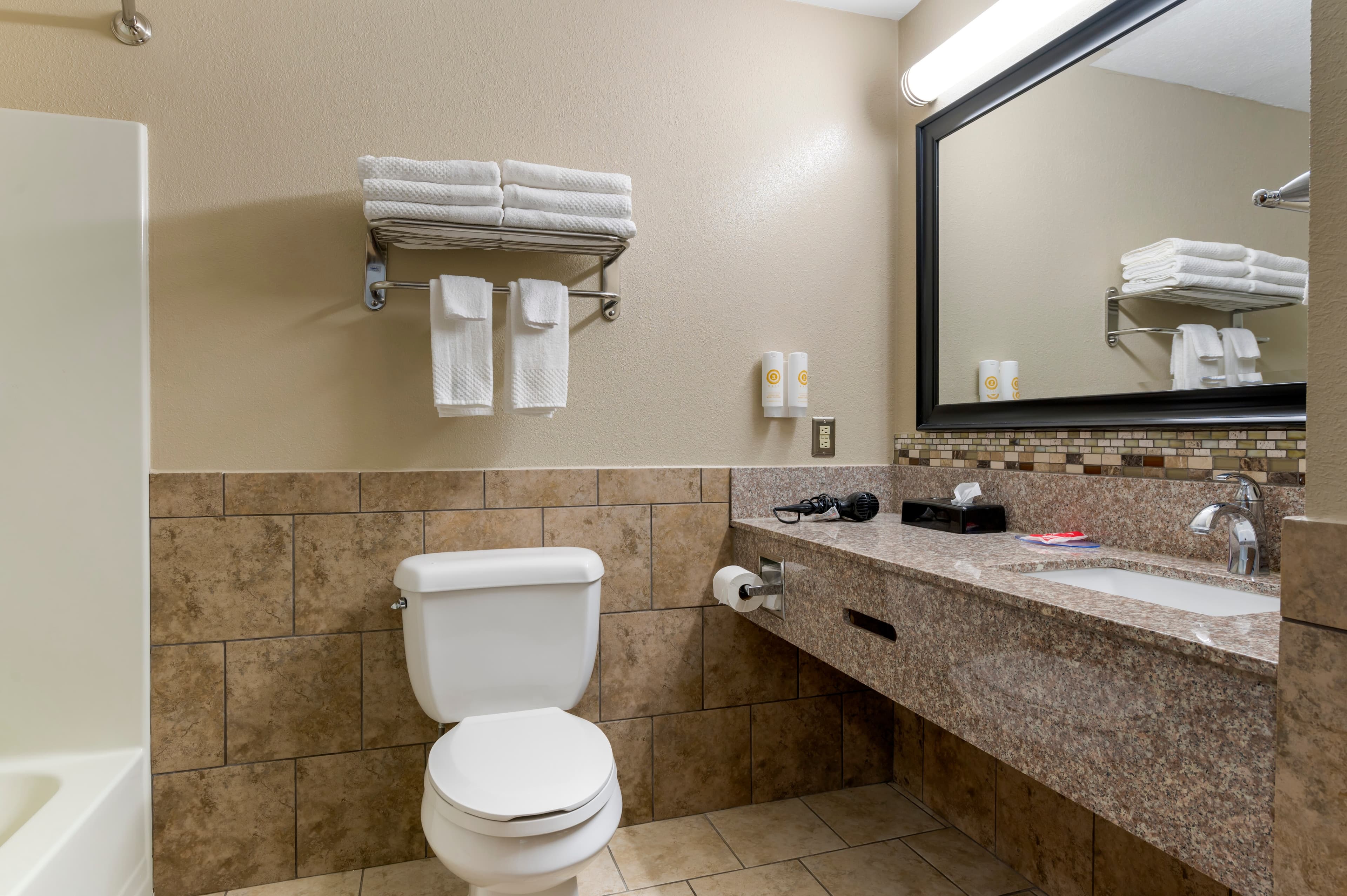 Econo Lodge Shelbyville North — 22