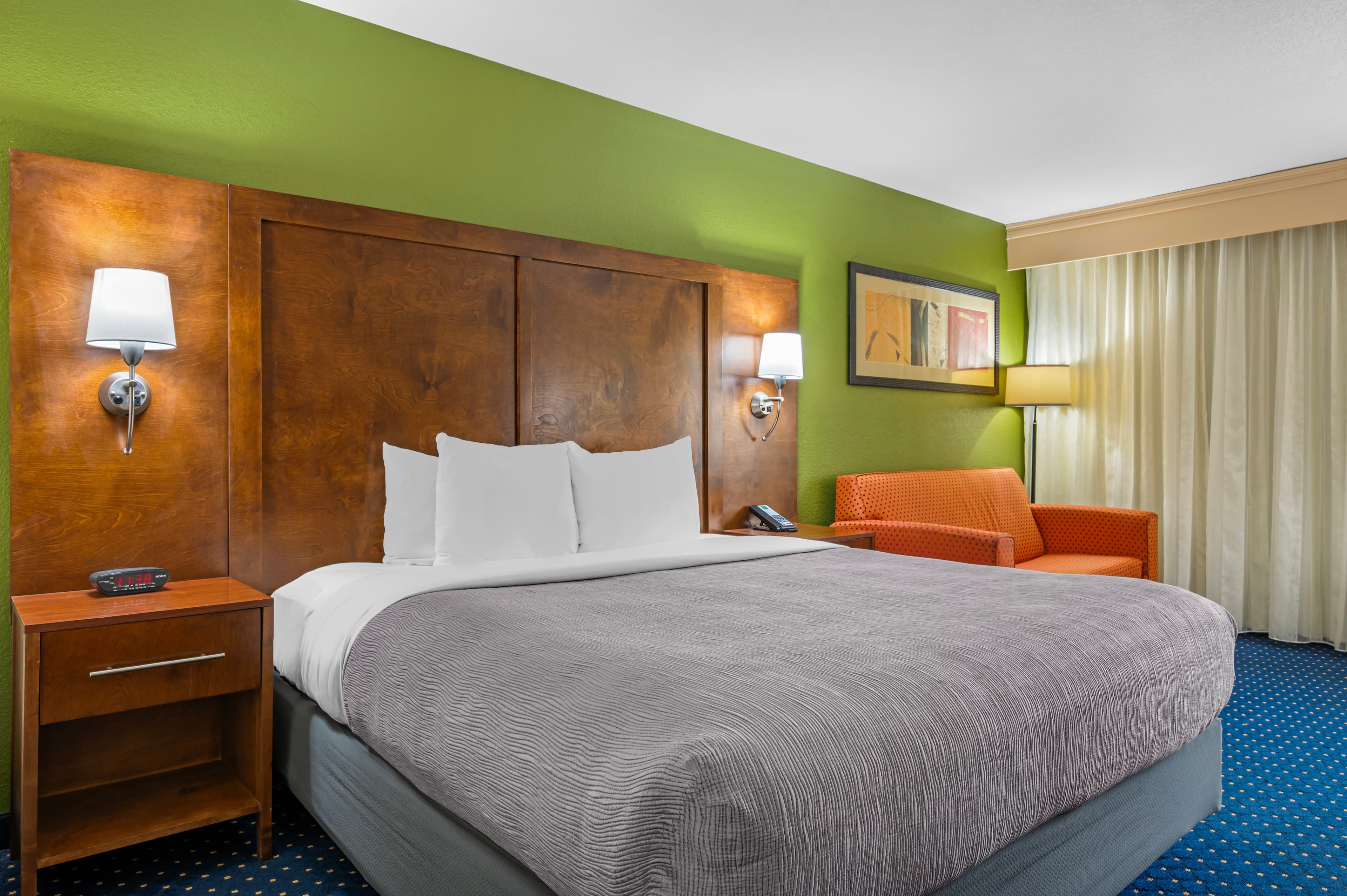 Quality Inn & Suites Goshen — 3