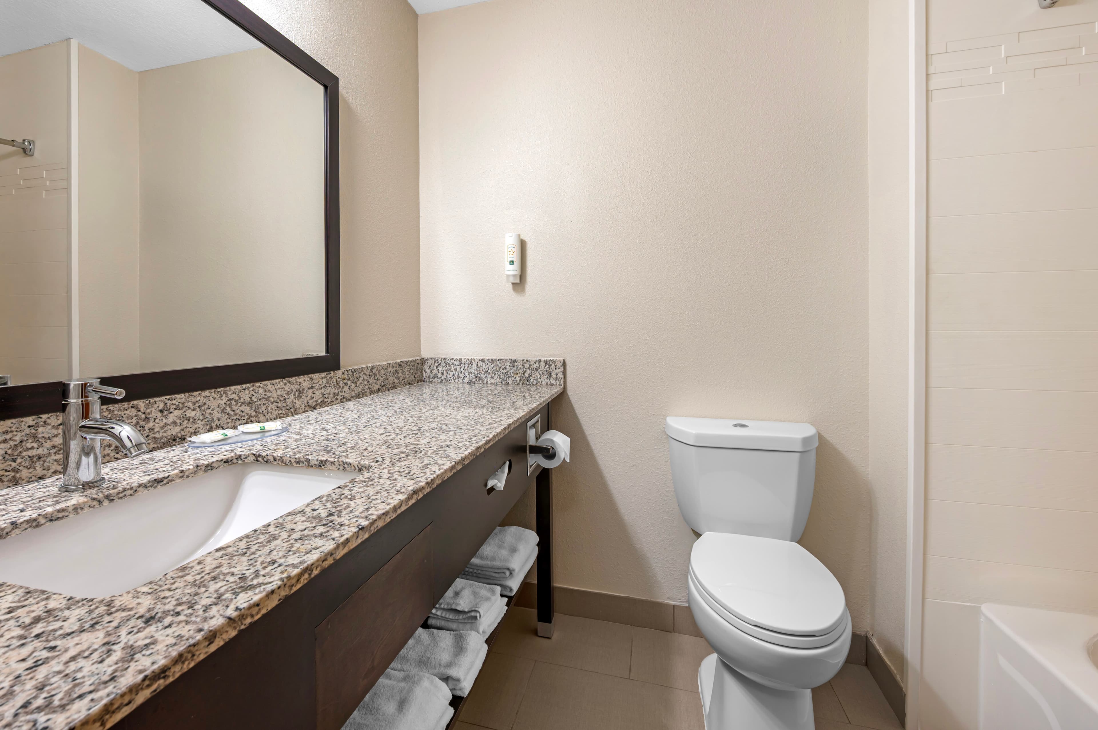 Quality Inn & Suites Goshen — 20