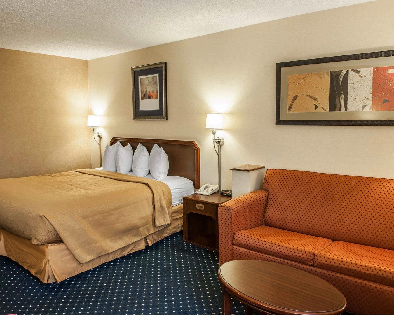 Quality Inn & Suites Goshen - Image 4