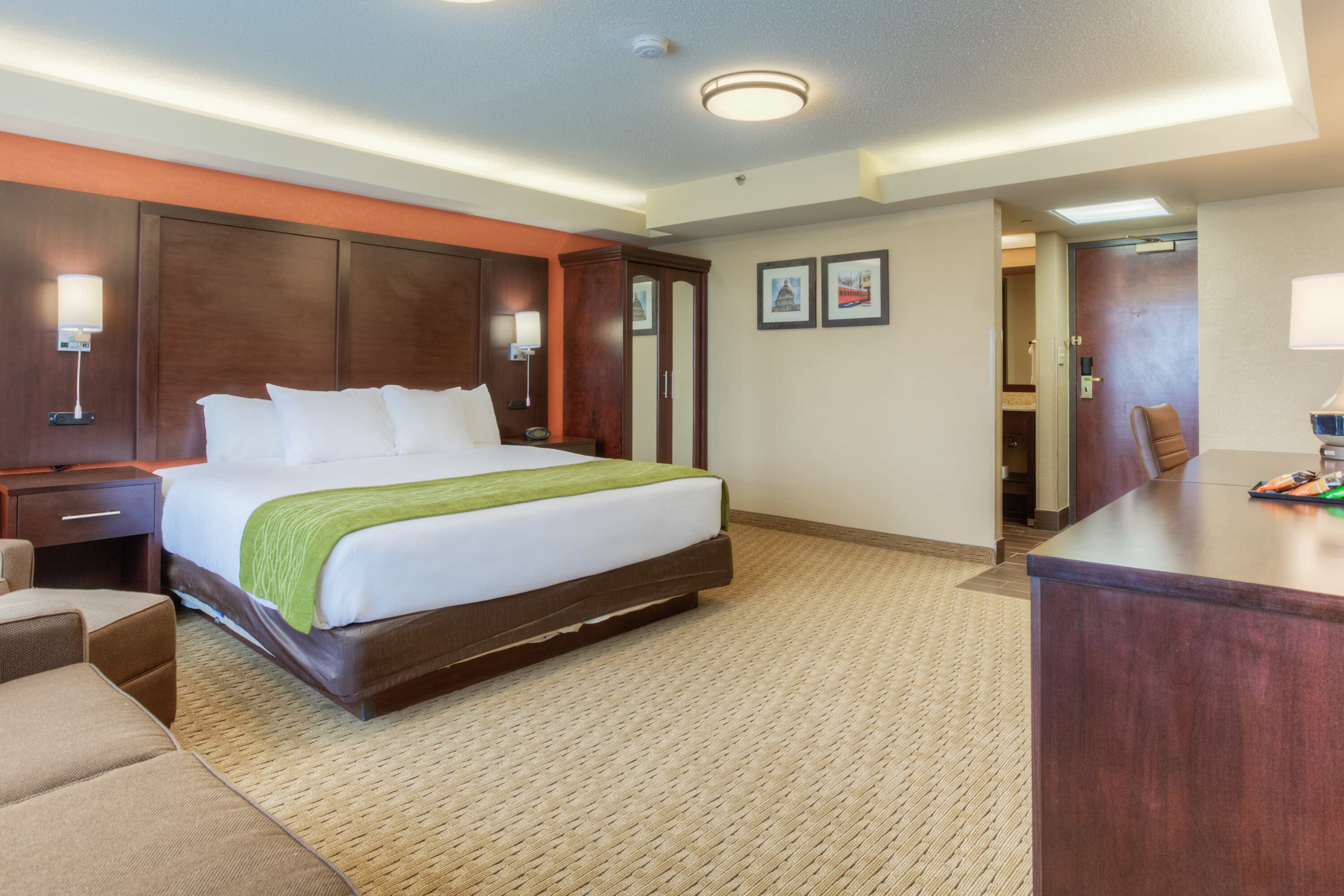 Comfort Inn & Suites Evansville Airport — 15