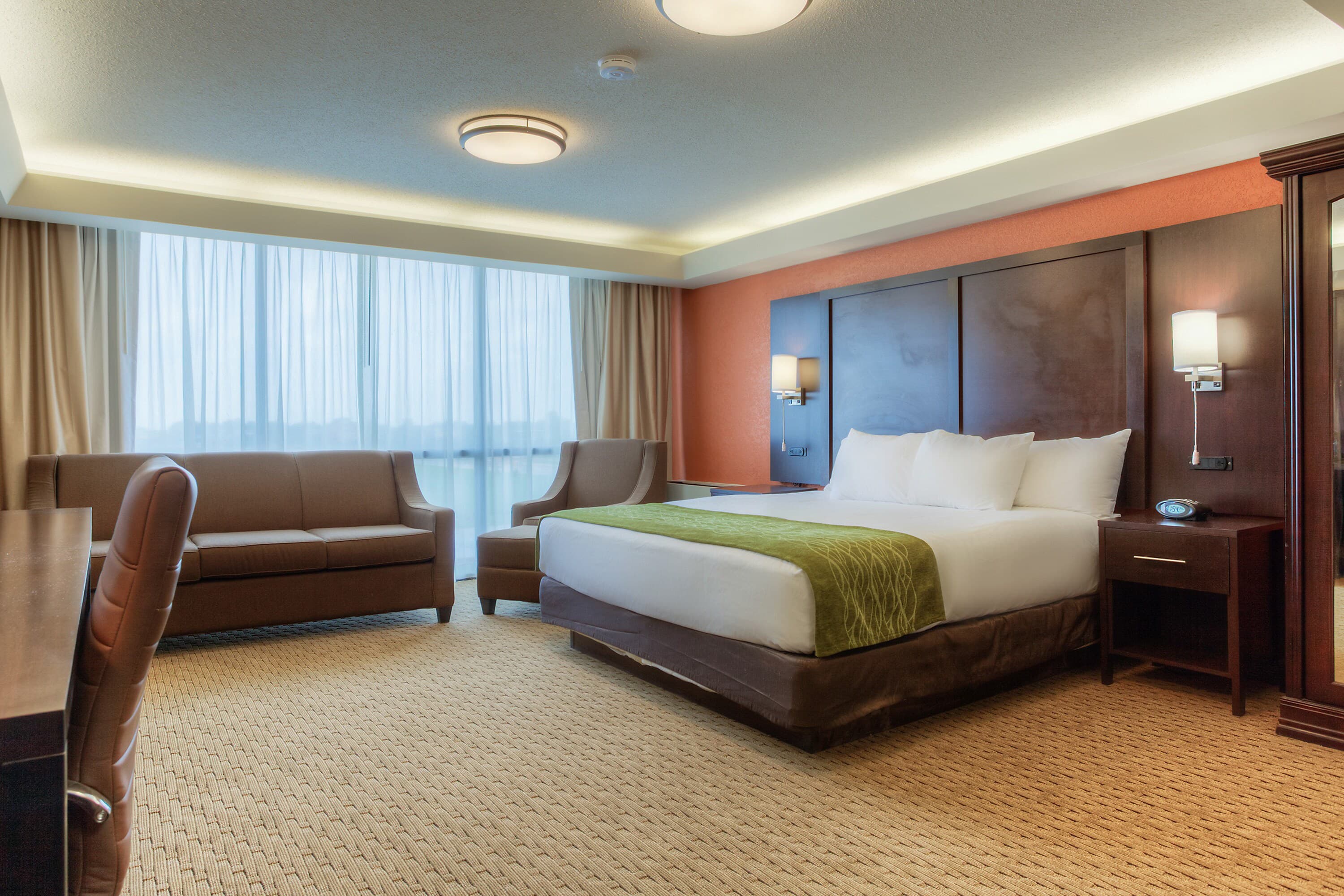 Comfort Inn & Suites Evansville Airport — 16